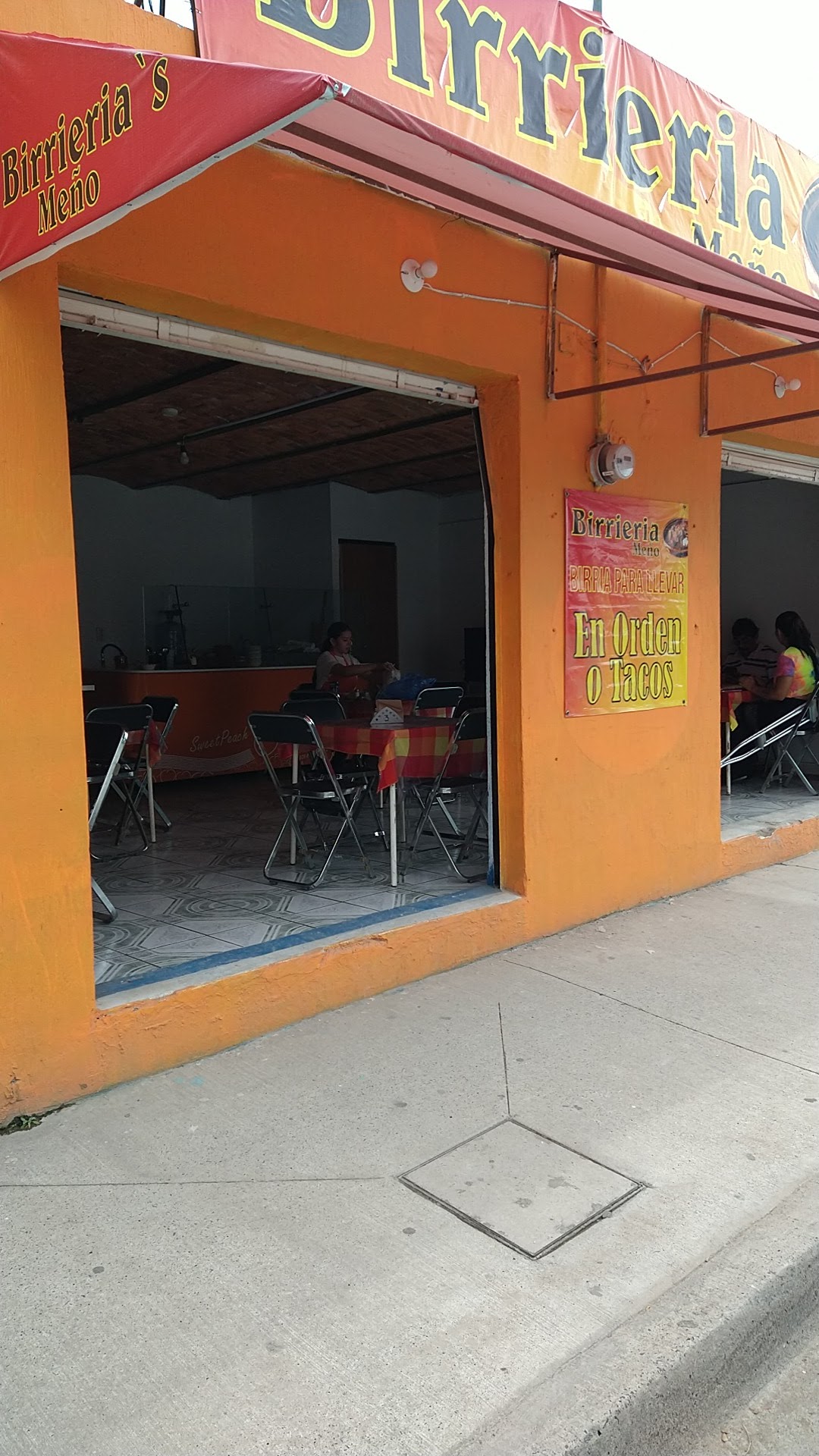 Birrieria meño image 1