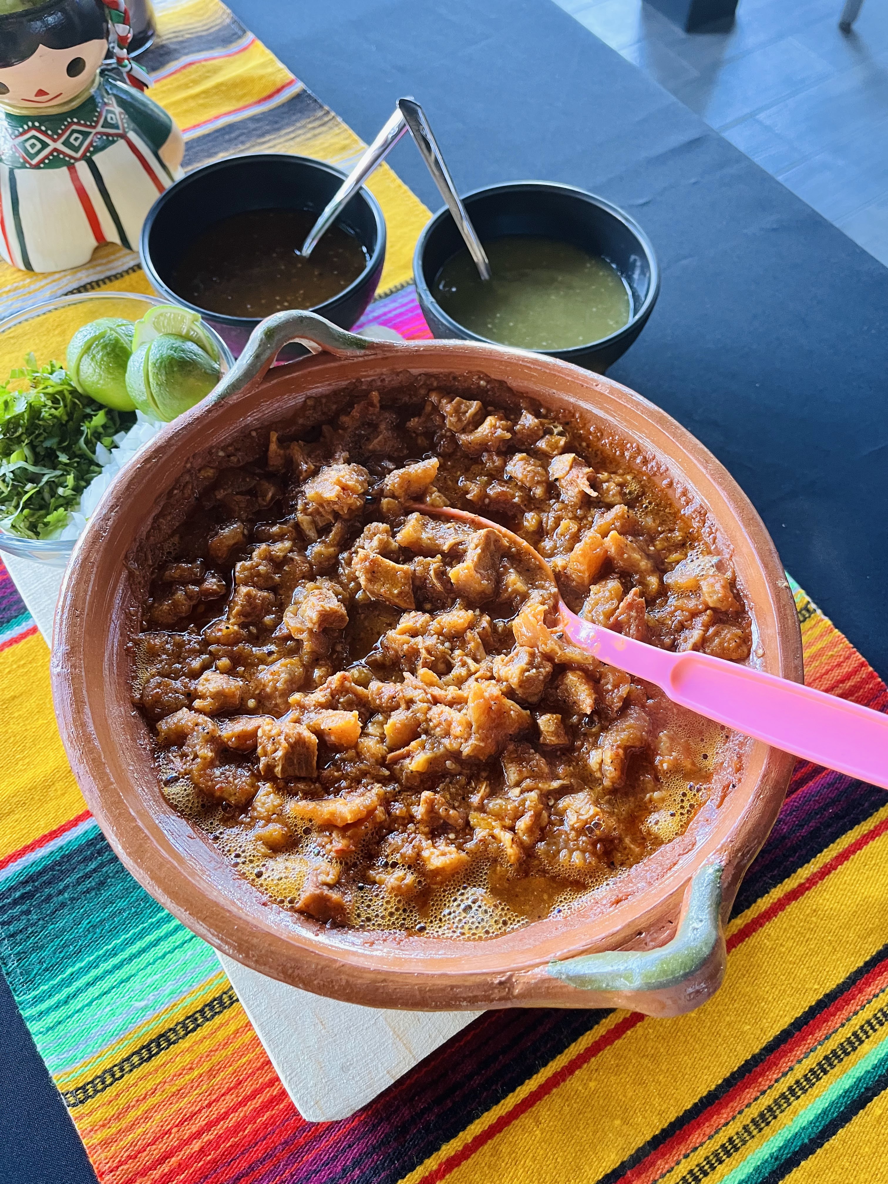 Tacos y Gorditas Navarro image 3