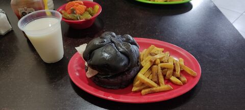 Hamburguesas Al Carbón Pipis image 5