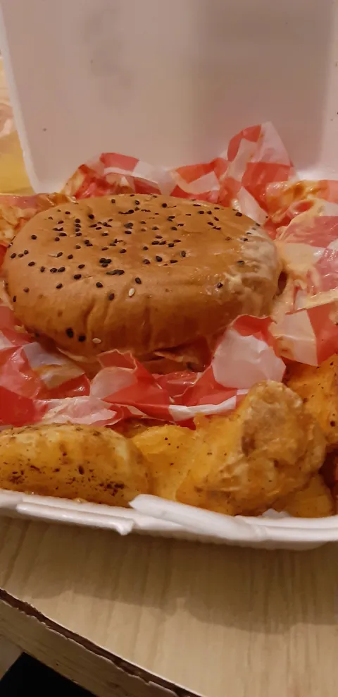 Hamburguesas Al Carbón Pipis image 7