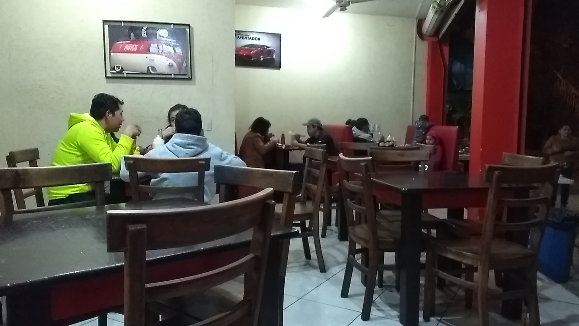 Hamburguesas Al Carbón Pipis image 9