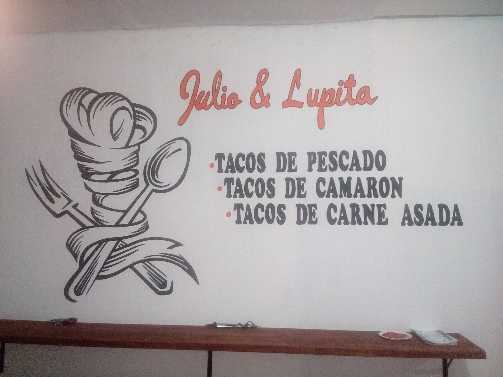 La zona Vip Wing Alitas y Micheladas image 7