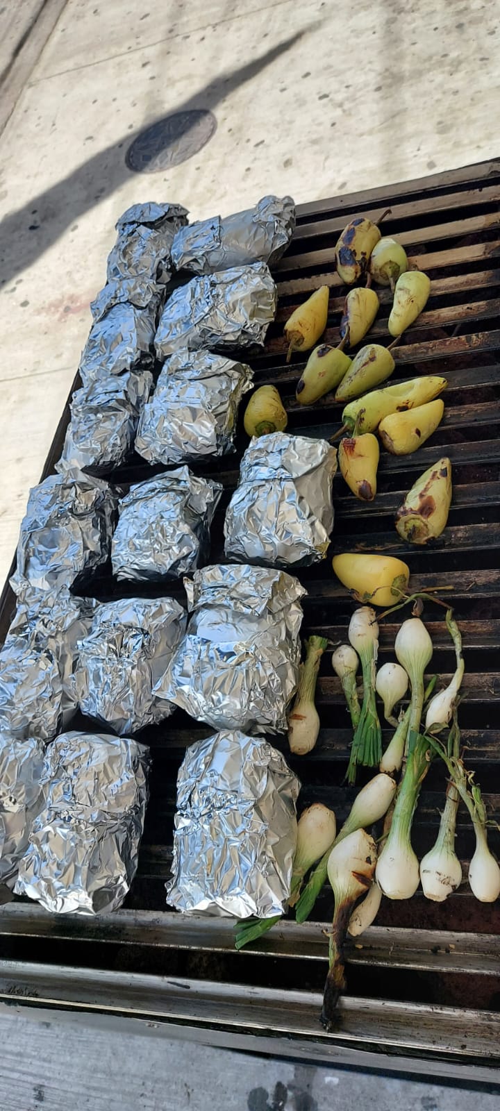 Papas rellenas Mike's Grill image 4