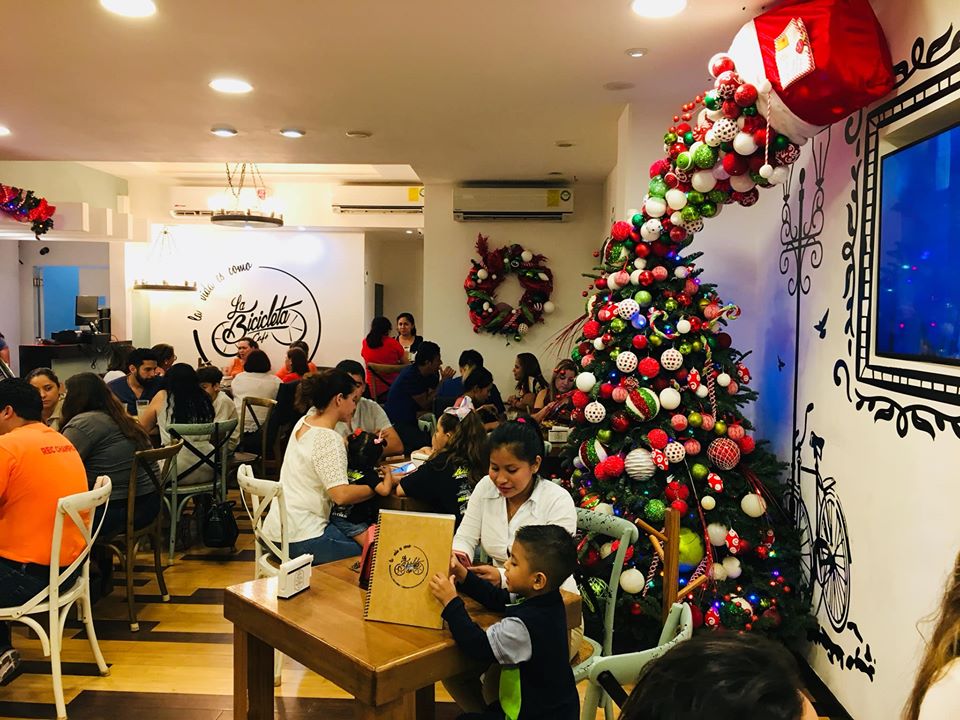 La Bicicleta Café image 1