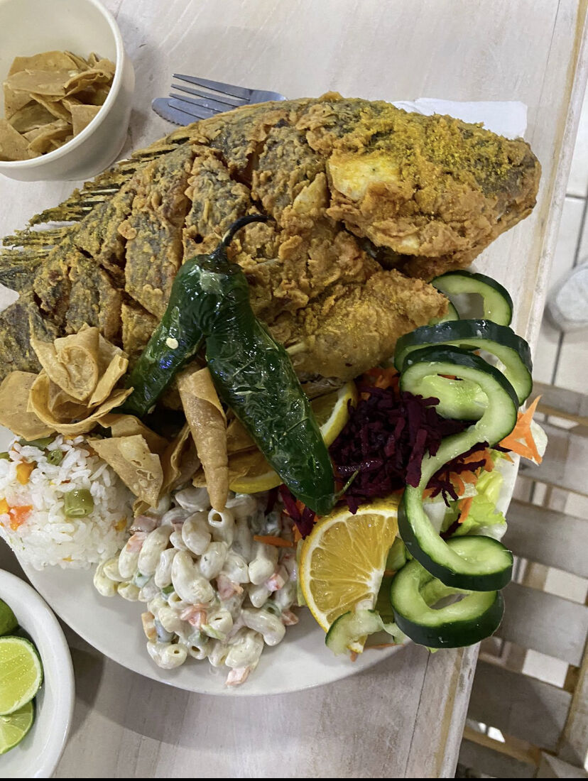 Mariscos la Bahía image 3