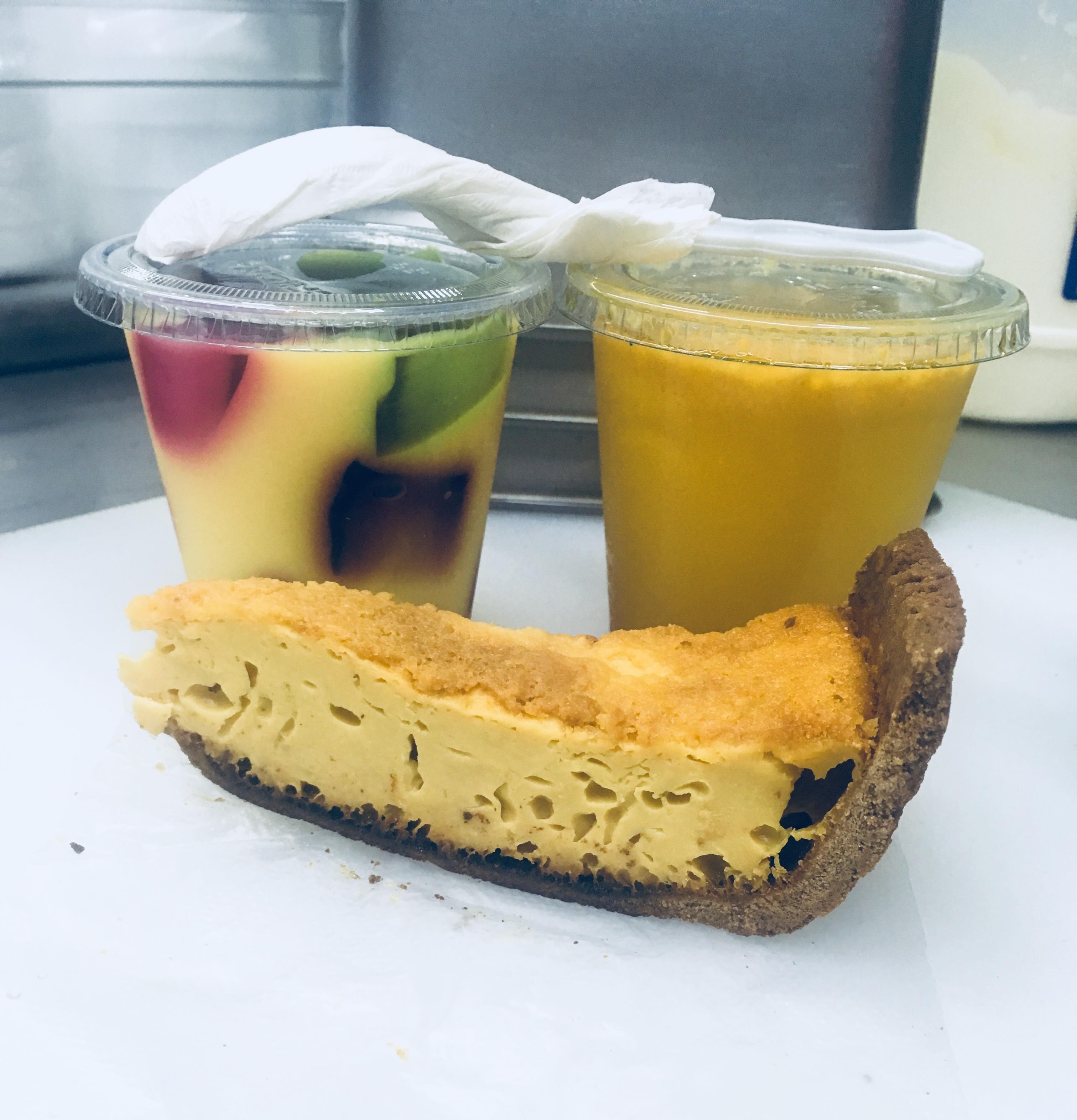 Tortas Jugos y Licuados `Adelita’ image 5