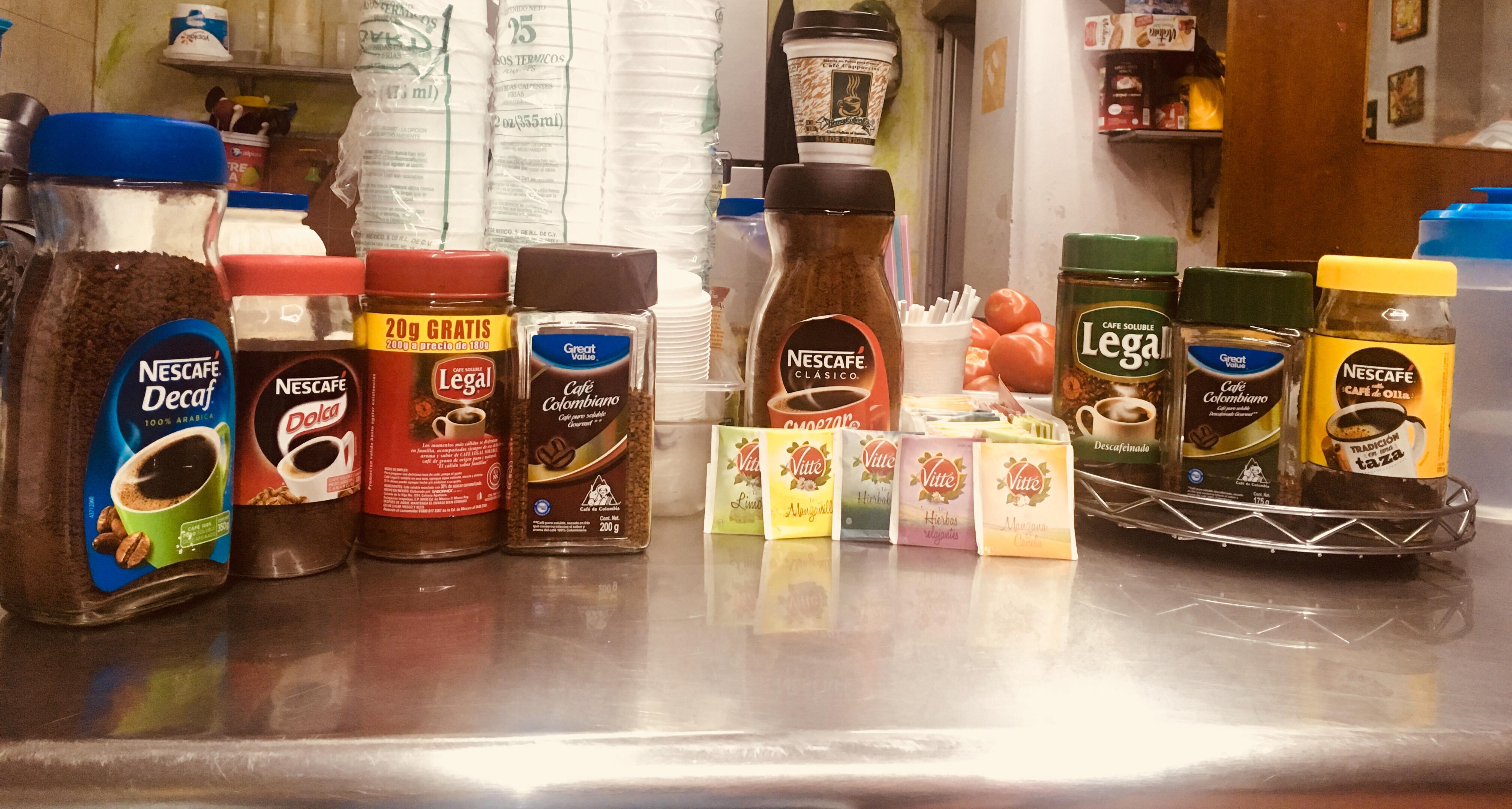 Tortas Jugos y Licuados `Adelita’ image 6