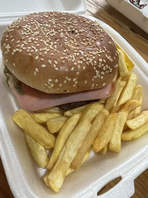 Burger Pillo image 1