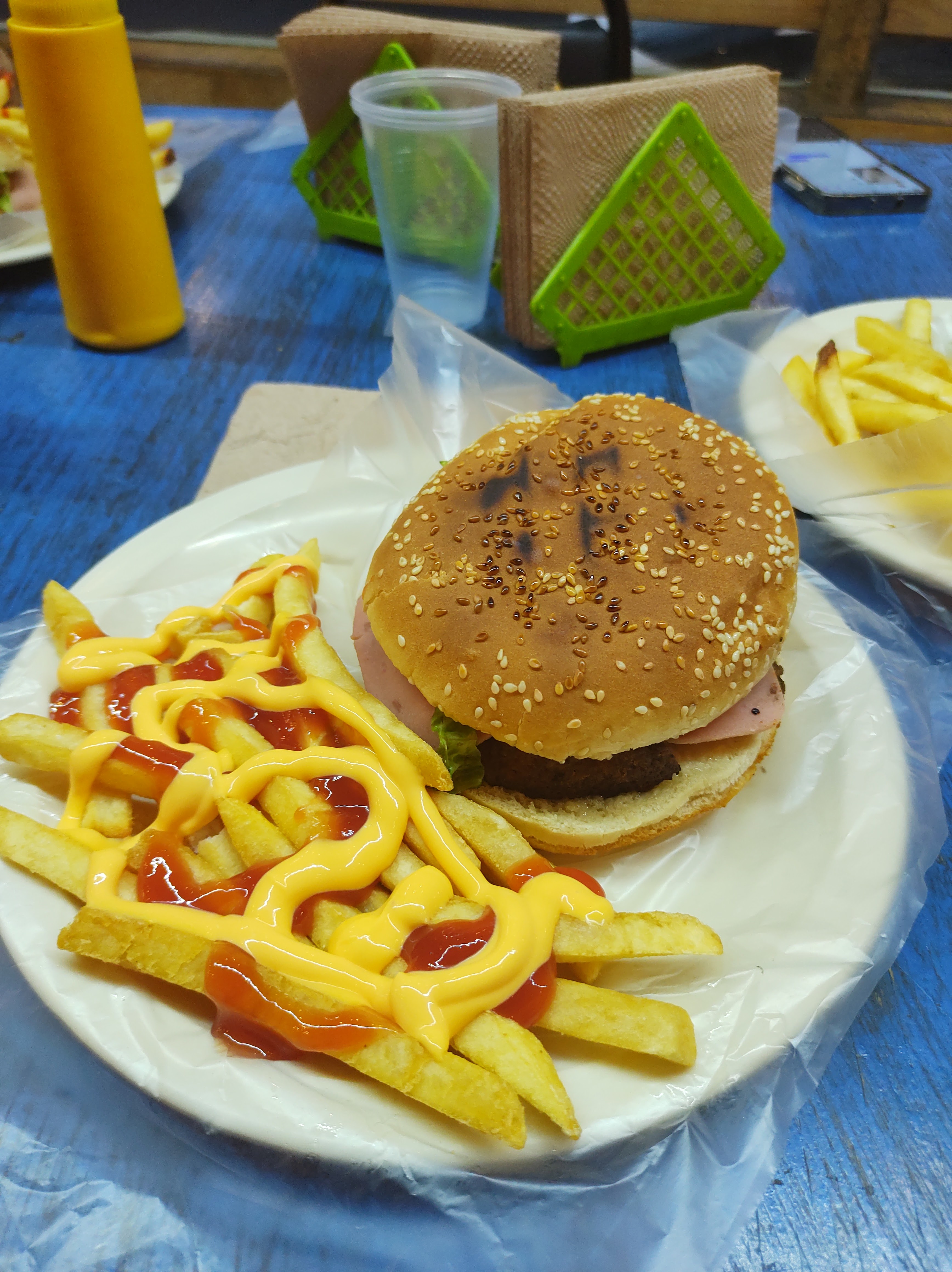 Burger Pillo image 4