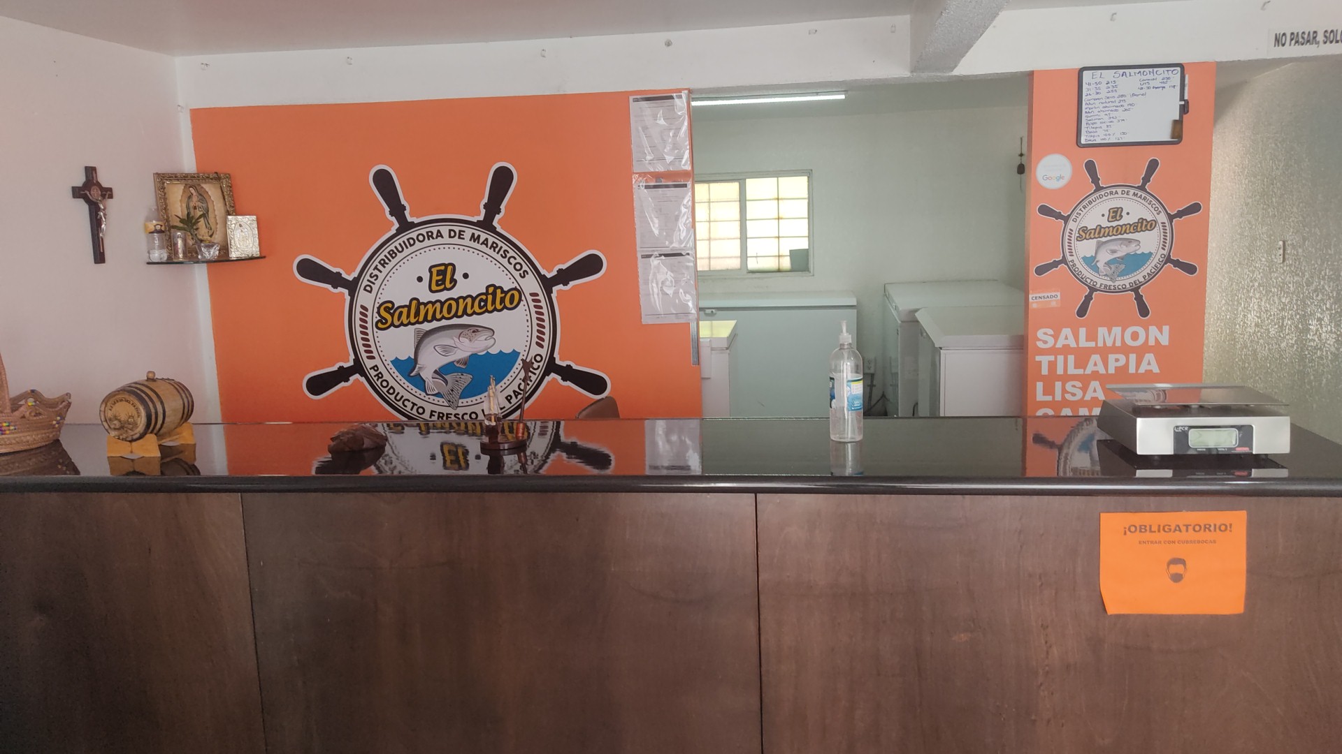 El Salmoncito image 1