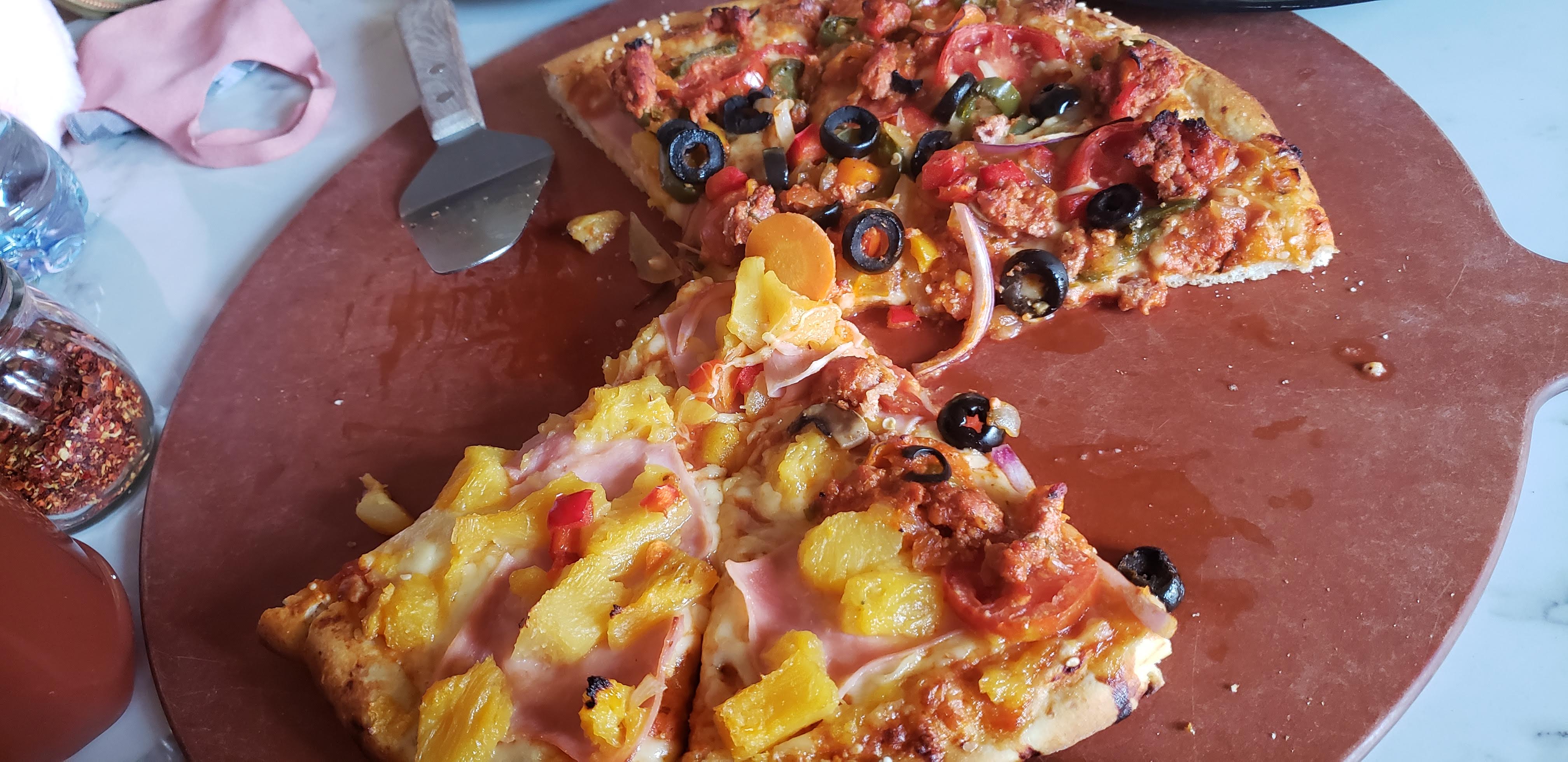 Güeros Pizza image 2