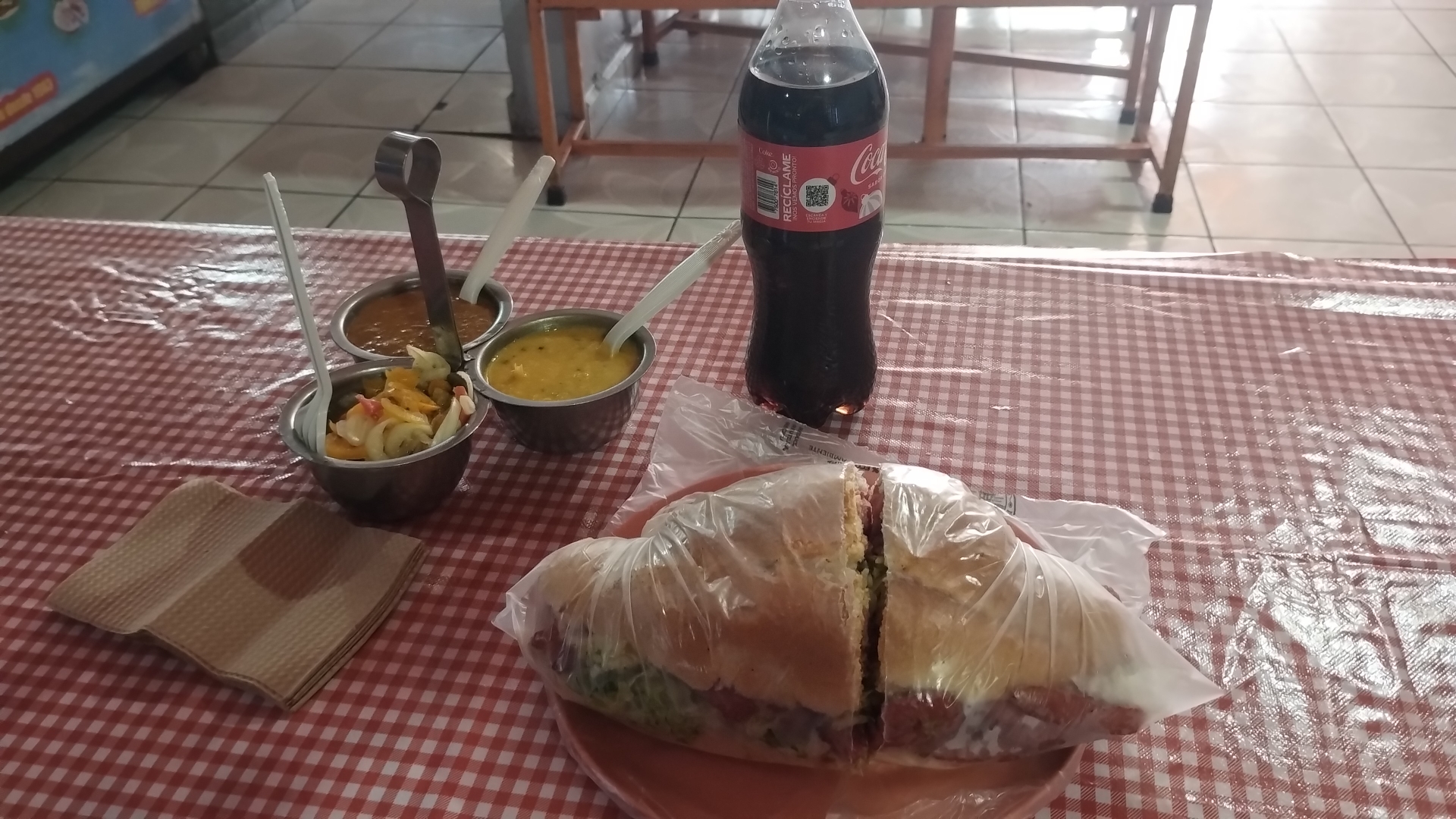 Tortas El Globo image 3