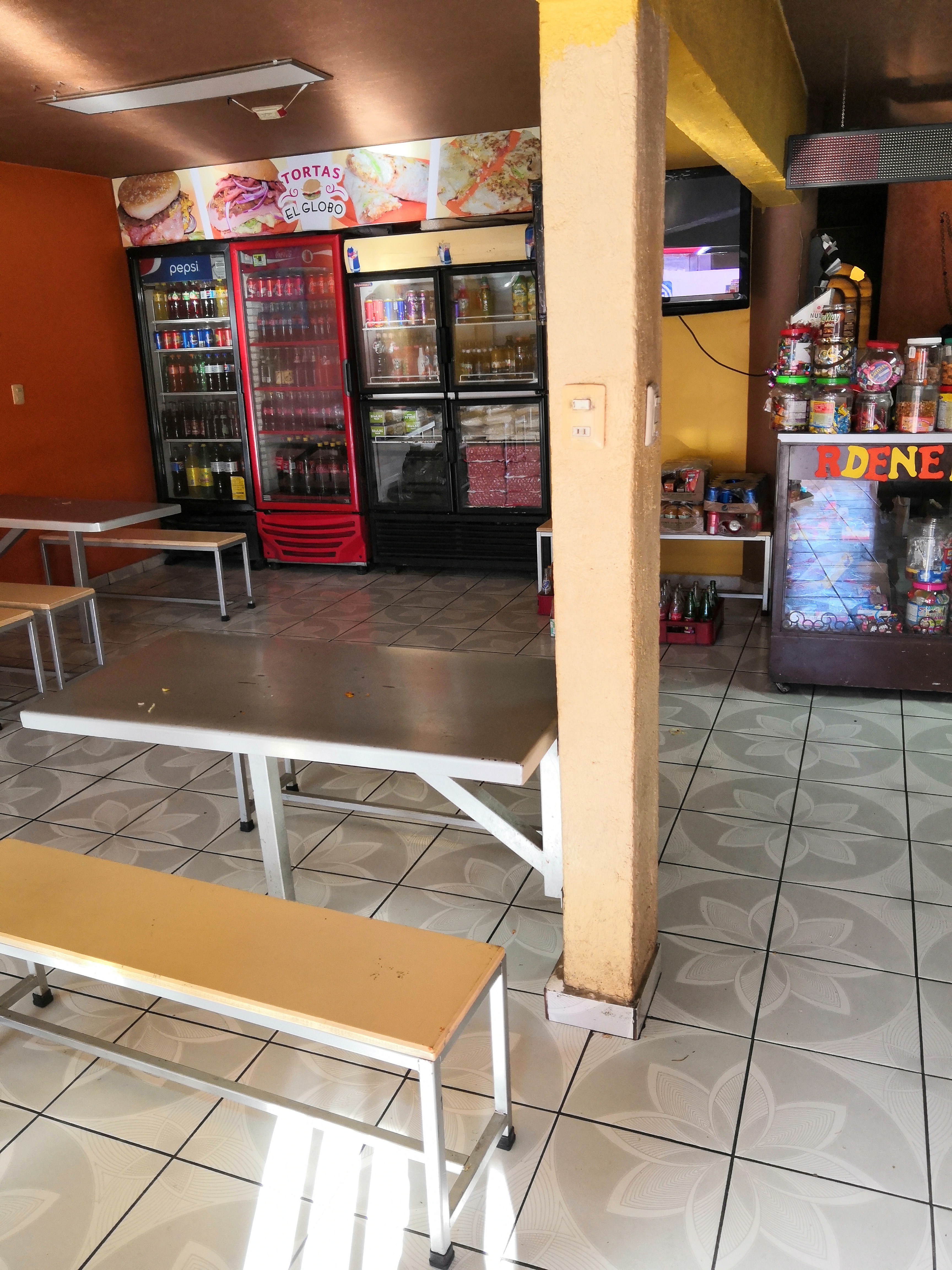 Tortas El Globo image 8