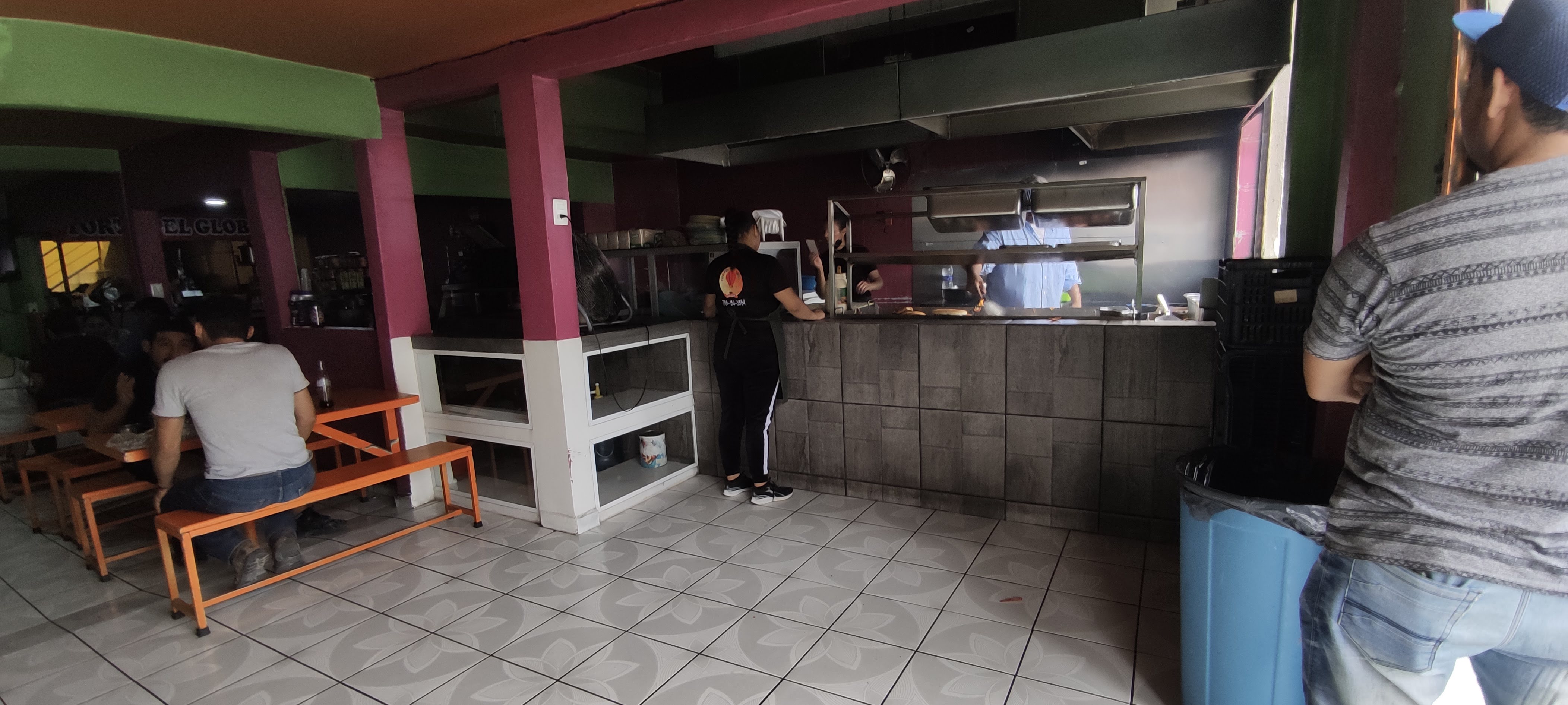 Tortas El Globo image 10