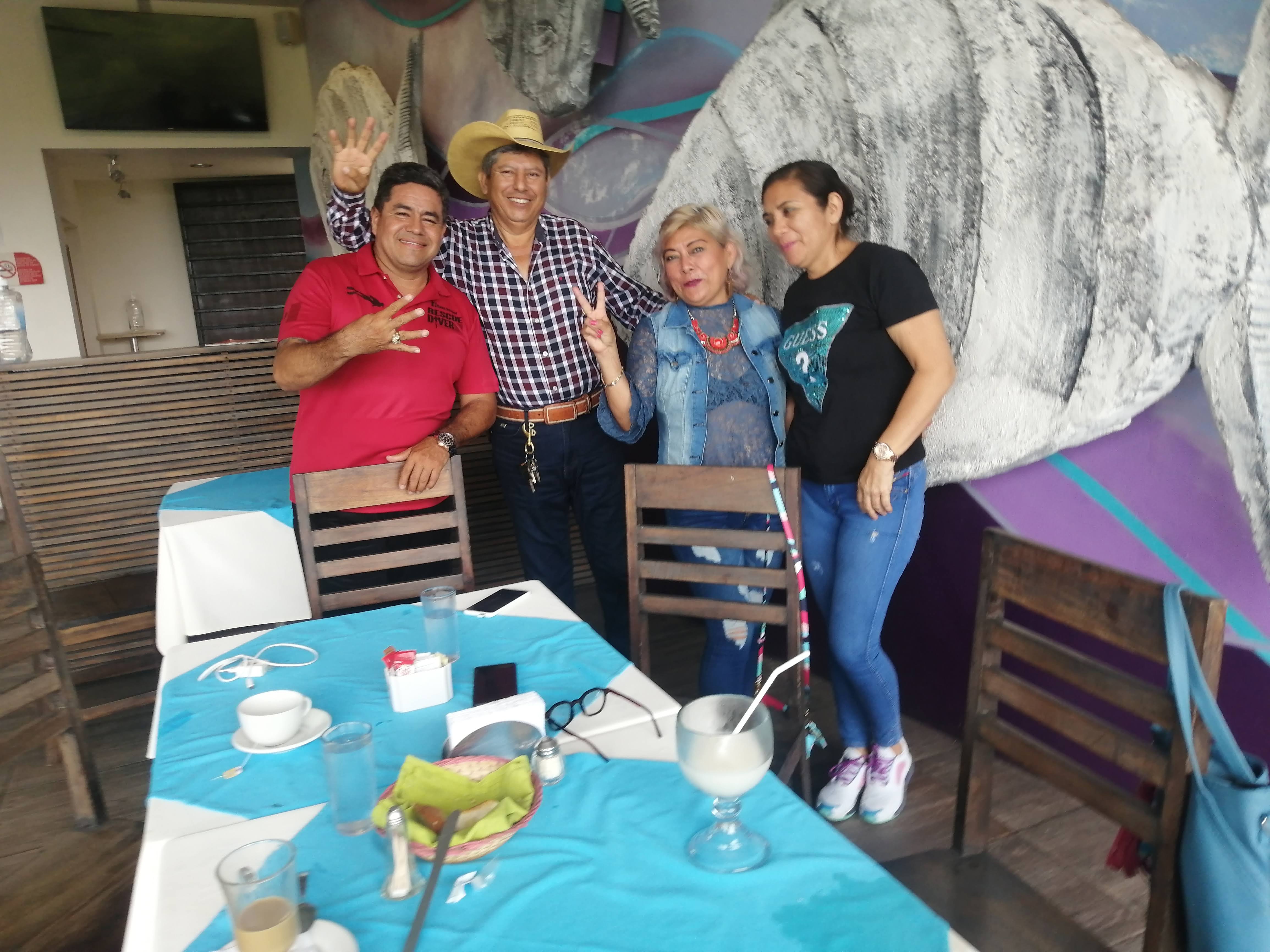 La Langosta Loca image 10