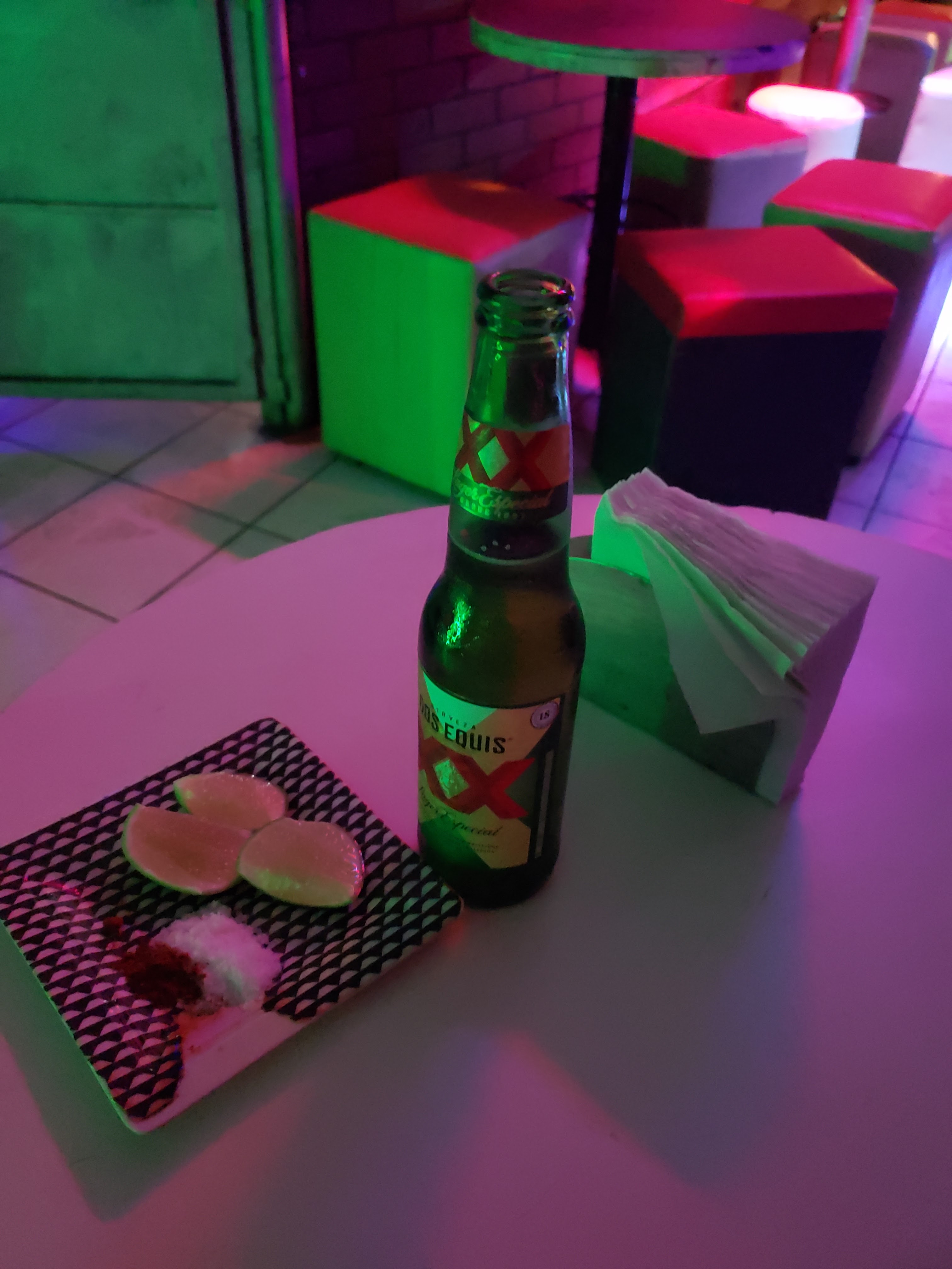 Caprichos Bar image 10