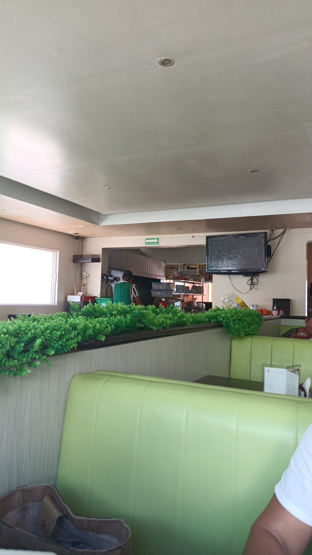 Taquería Gambas image 10