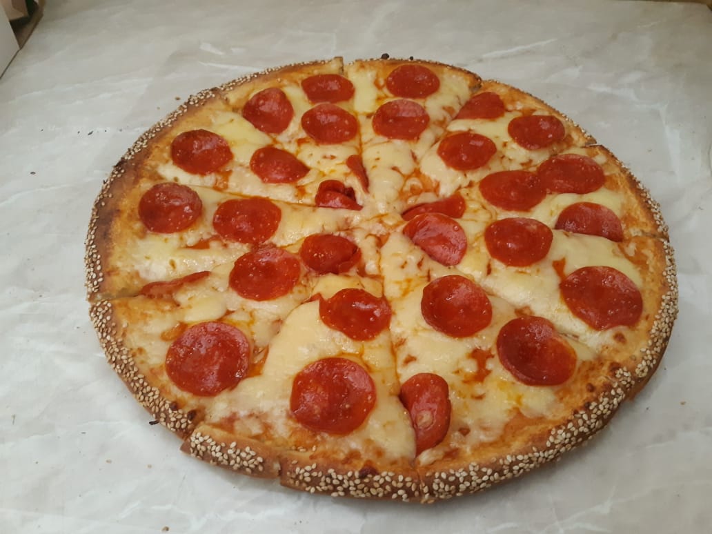 SANTYNY'Z PIZZA image 4