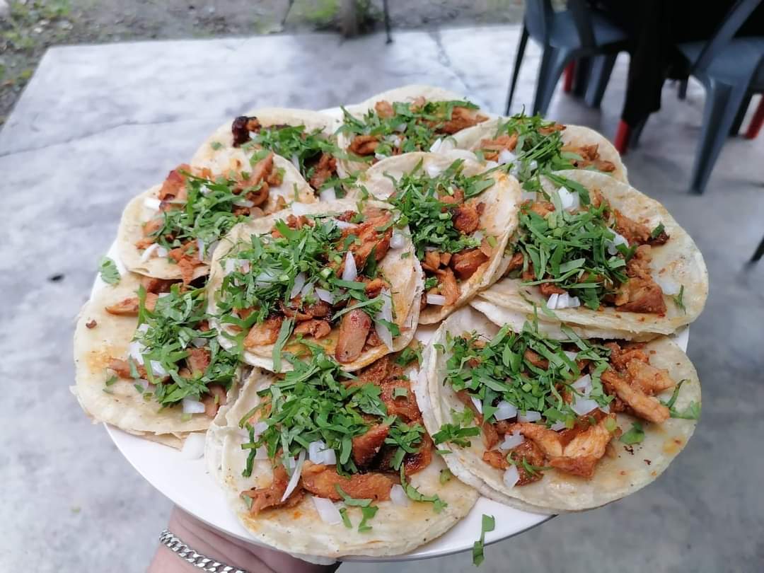 Taqueria La Parrilla image 1