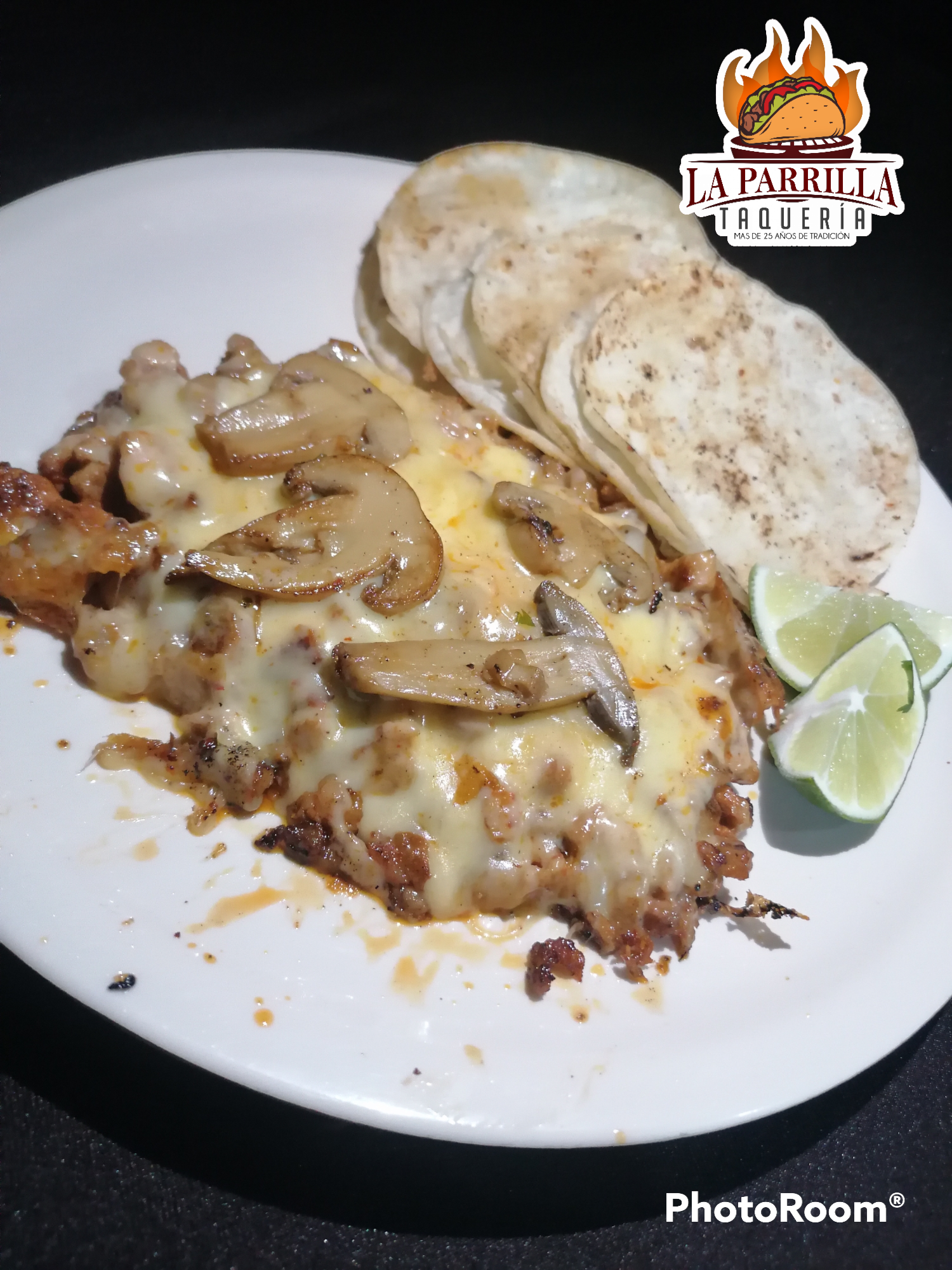 Taqueria La Parrilla image 8