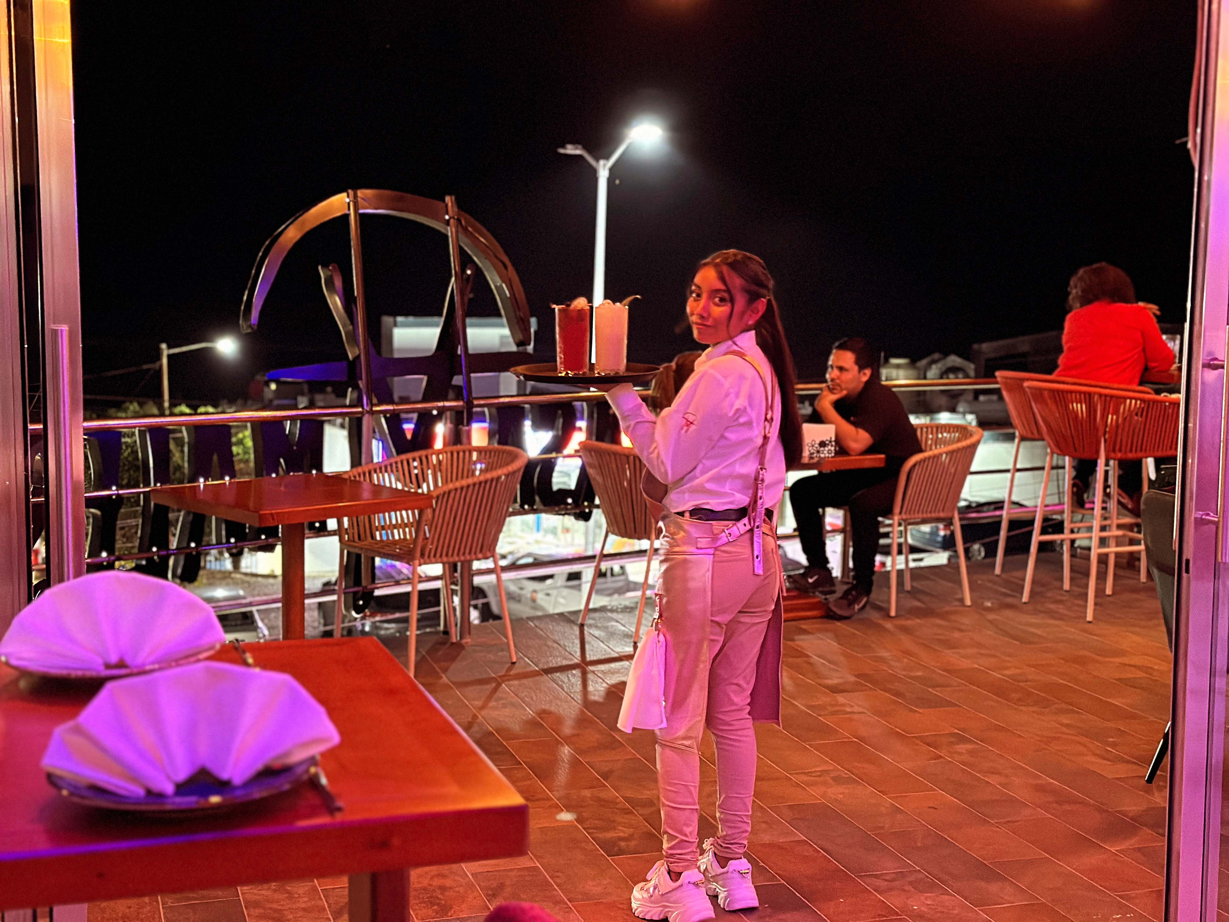 Arrasa Males Restaurante Mixología image 4