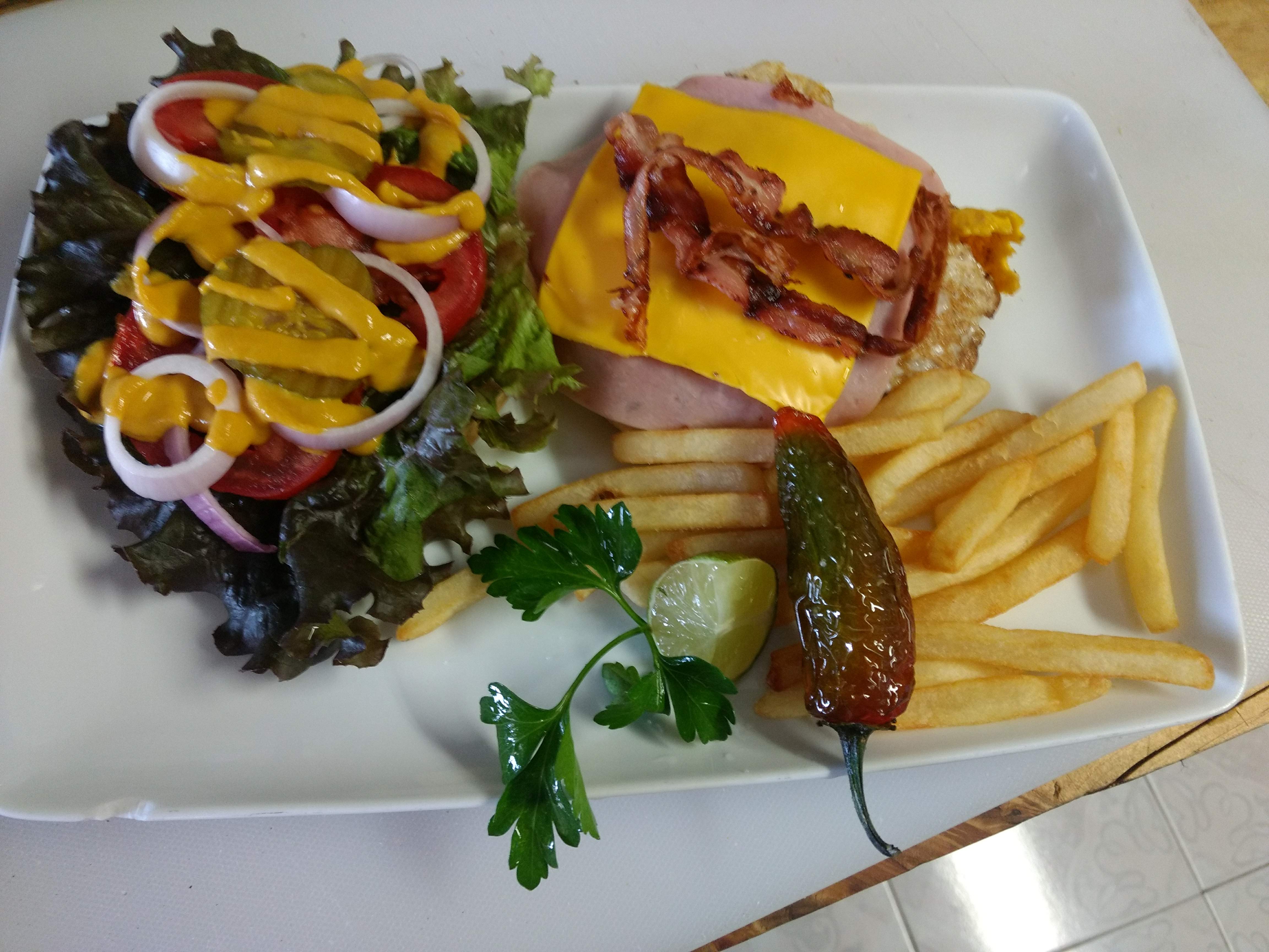 La cabaña restaurante - taqueria image 6