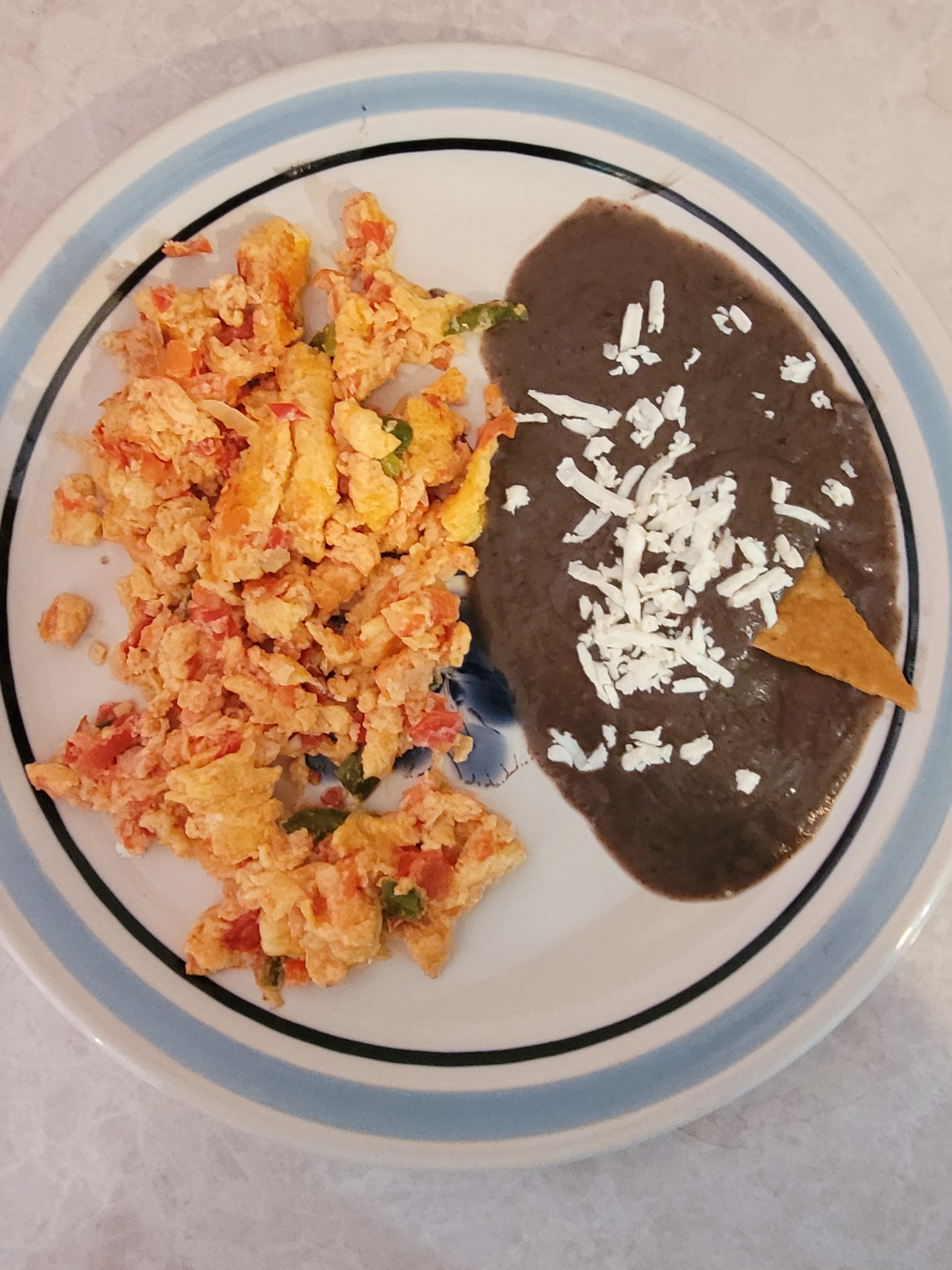 Restaurante los muñecos image 8