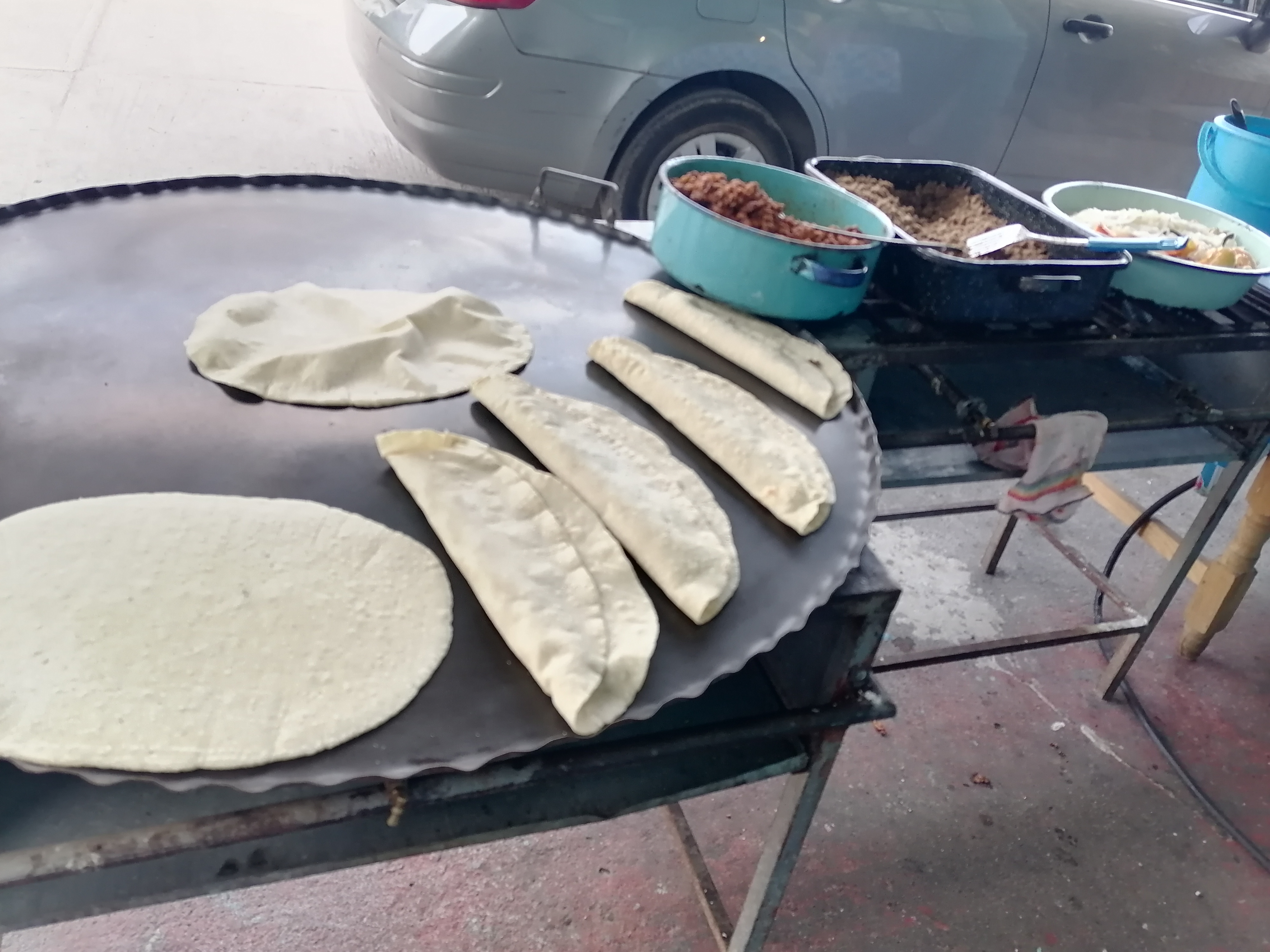 Huaraches la güera image 1