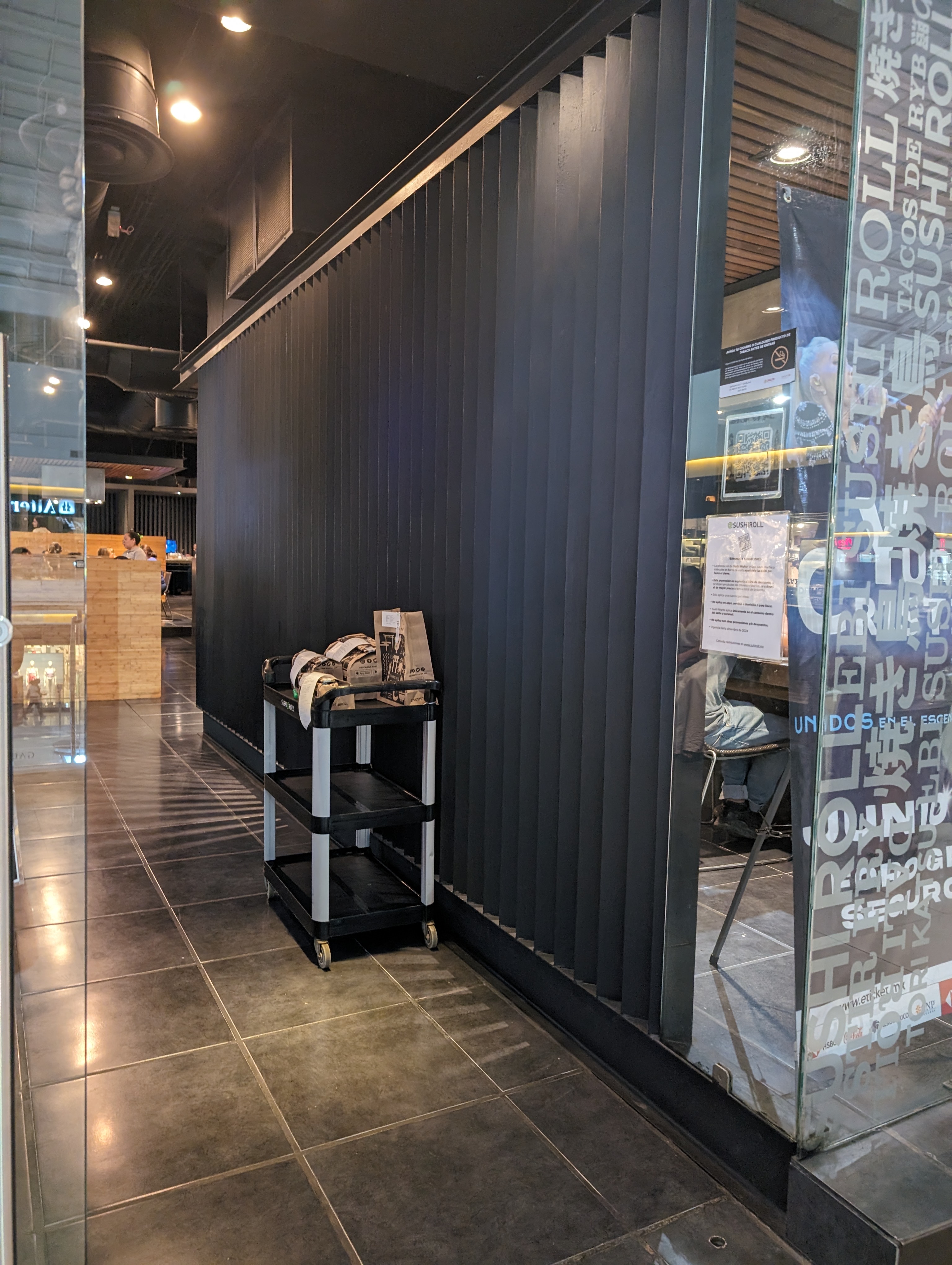 Sushi Roll Galerías Mérida image 1