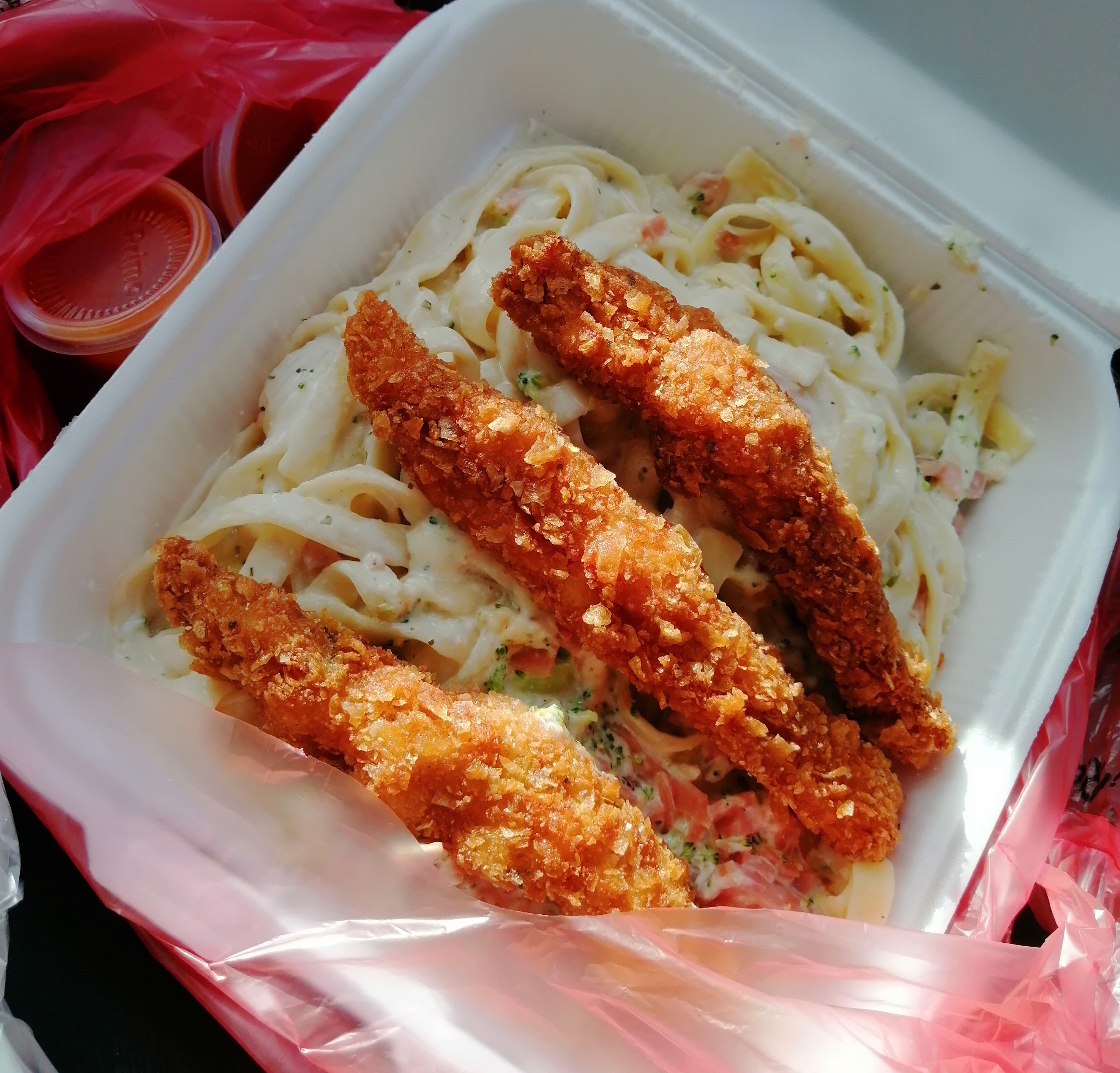 Pasta Hot Circle image 4