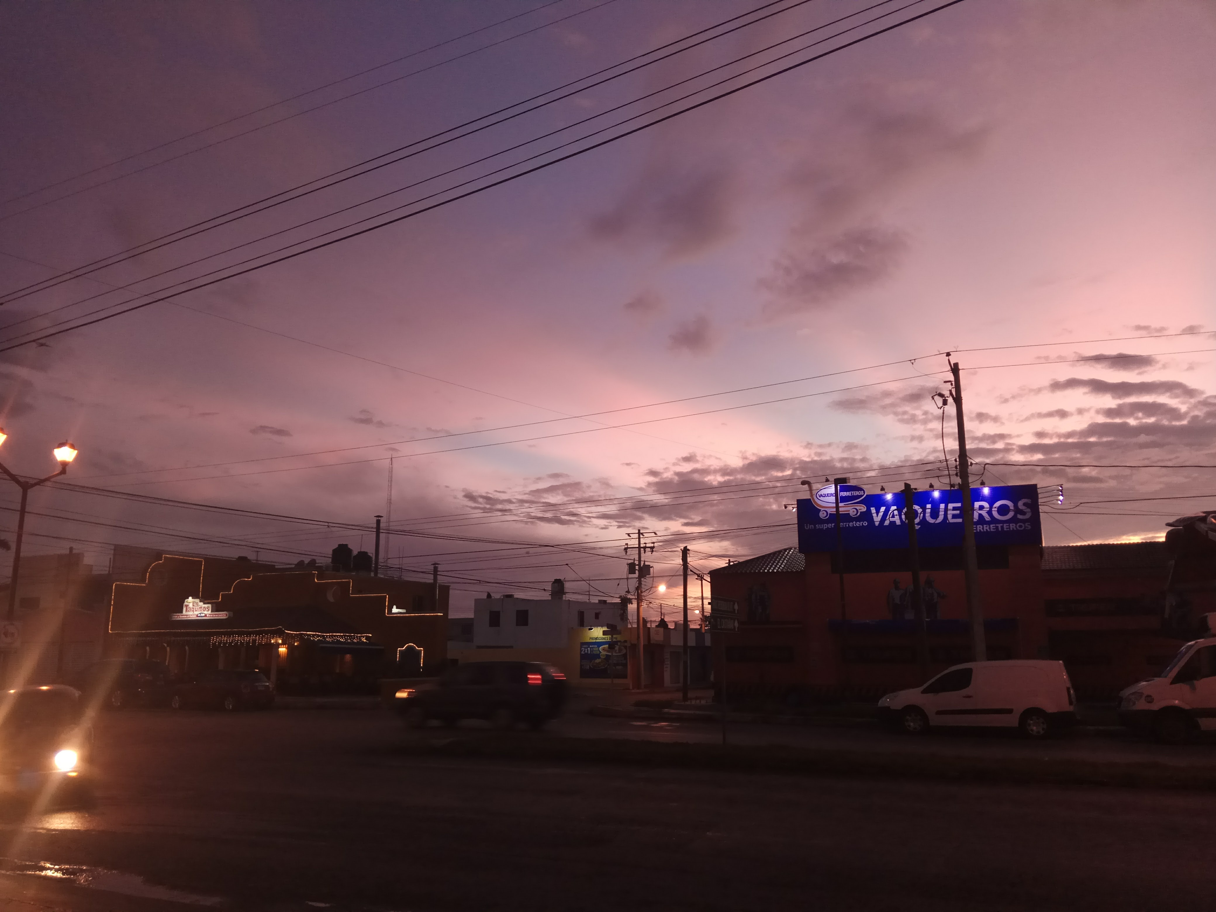 Pasta Hot Circle image 8