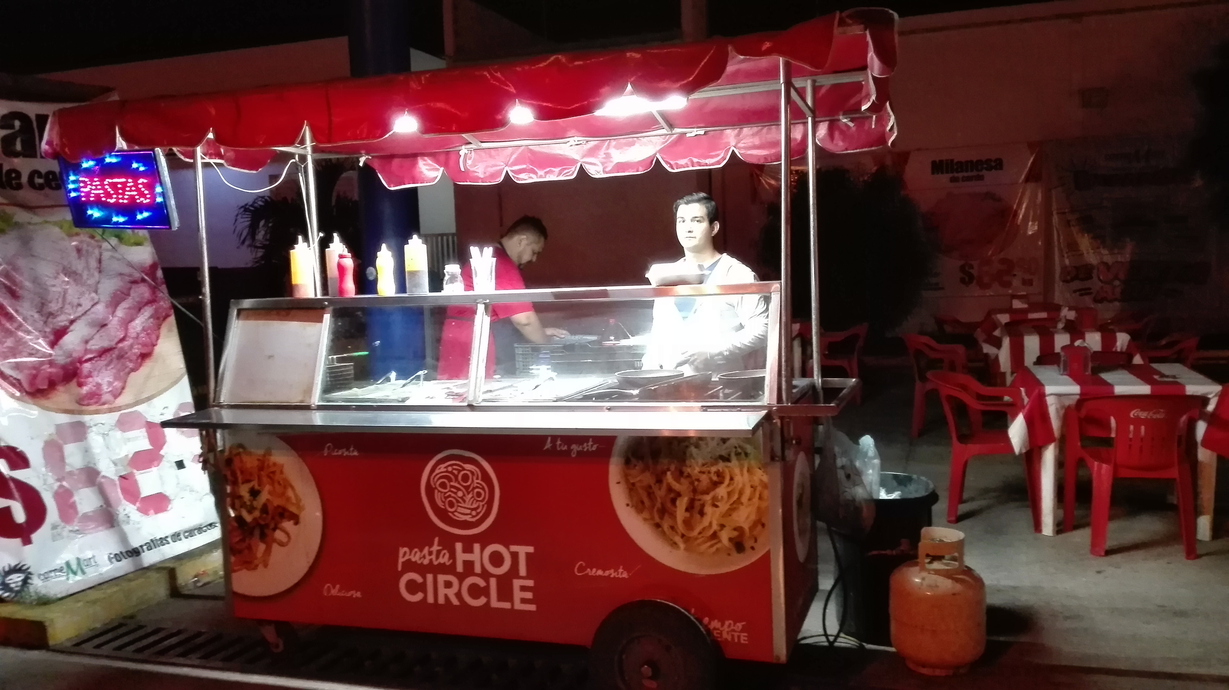 Pasta Hot Circle image 10