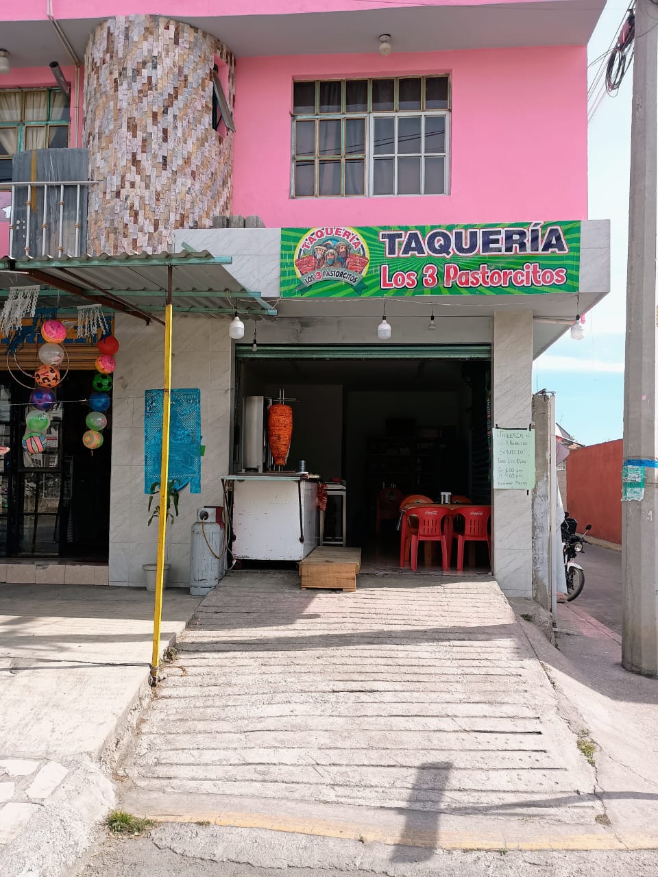 Taquería Los 3 Pastorcitos image 1