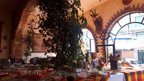 Los Arcos image 3