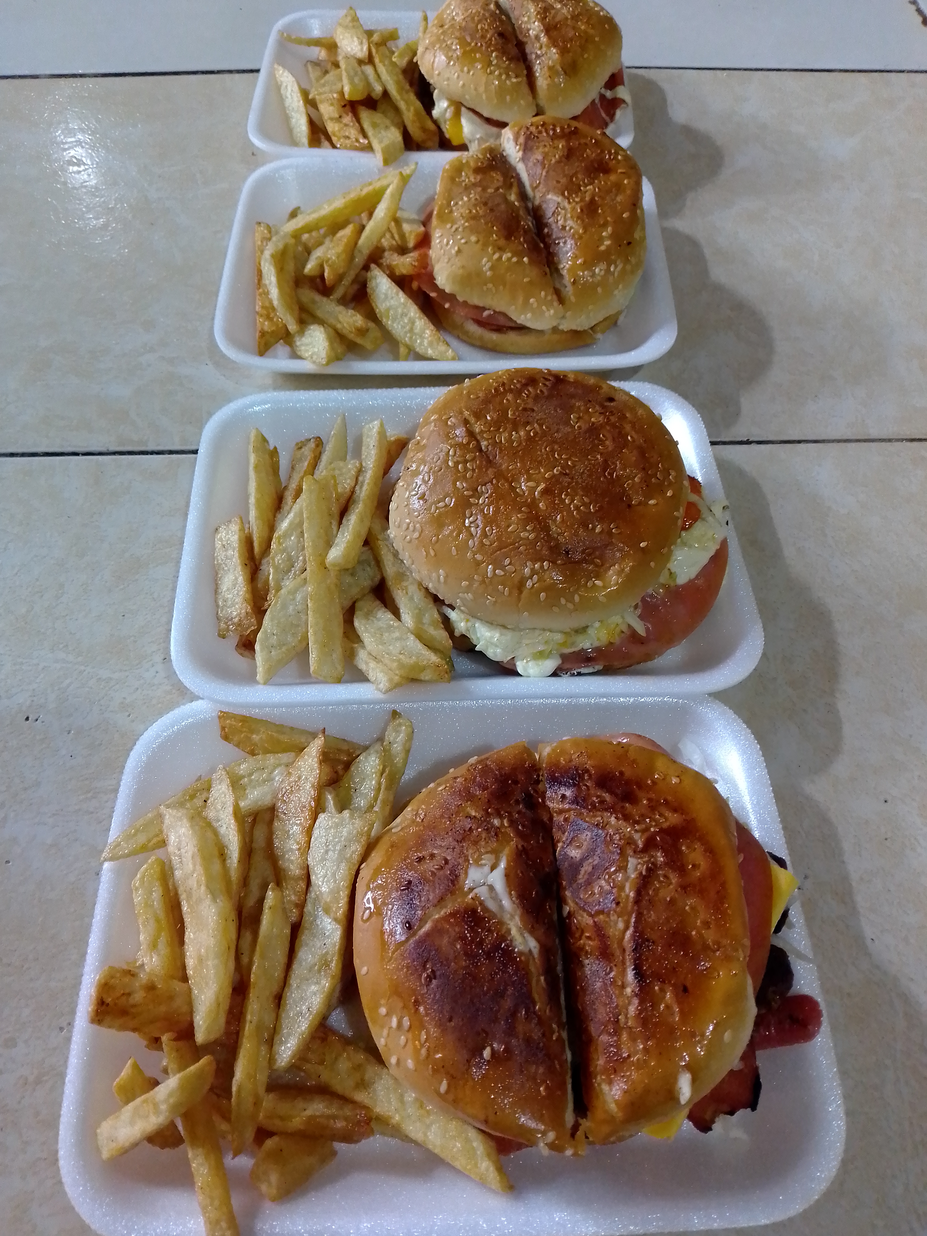 Restaurante de cecinas y mariscos " El pato ciego" image 2