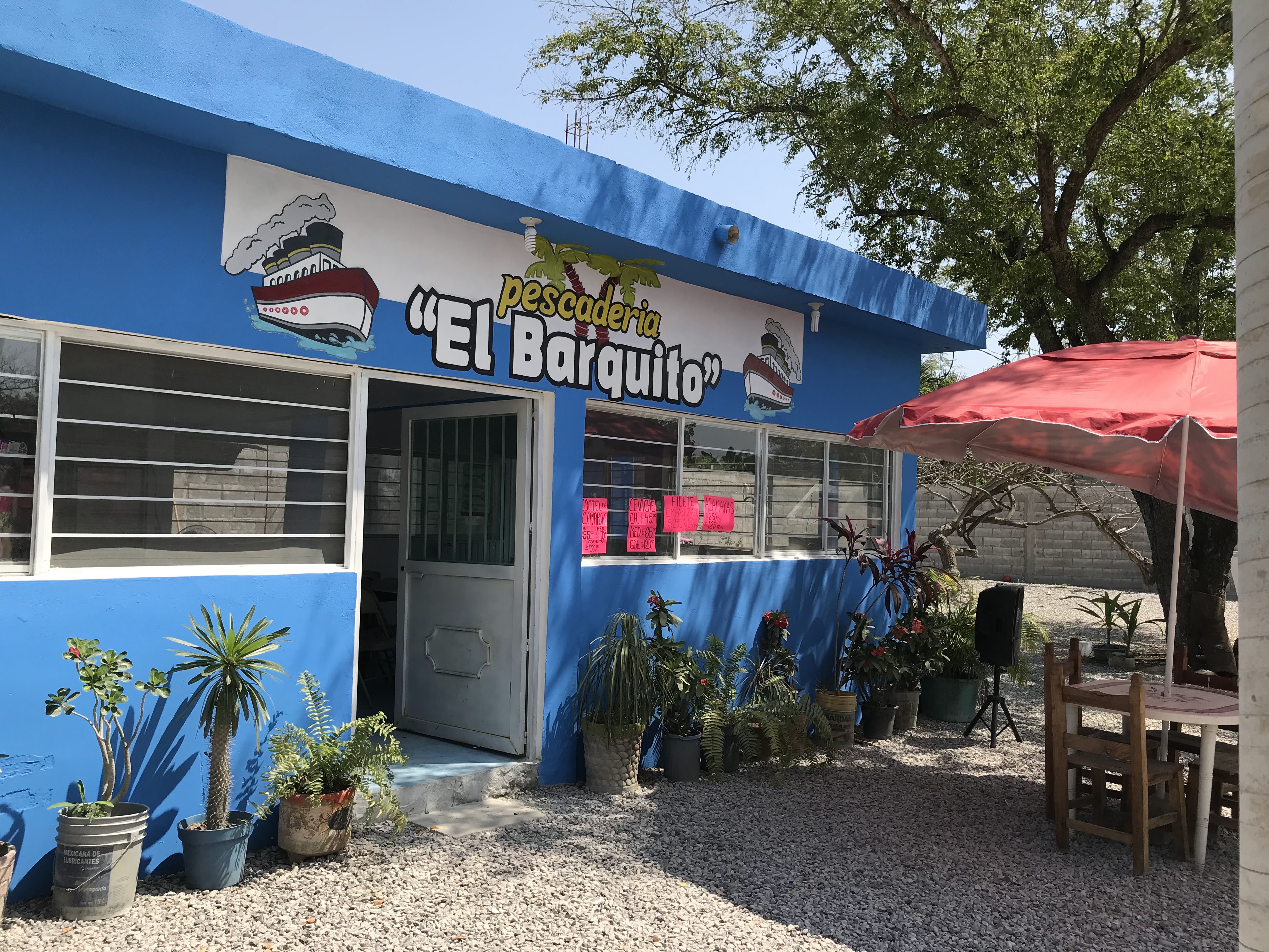 Pescadería “El Barquito” image 6