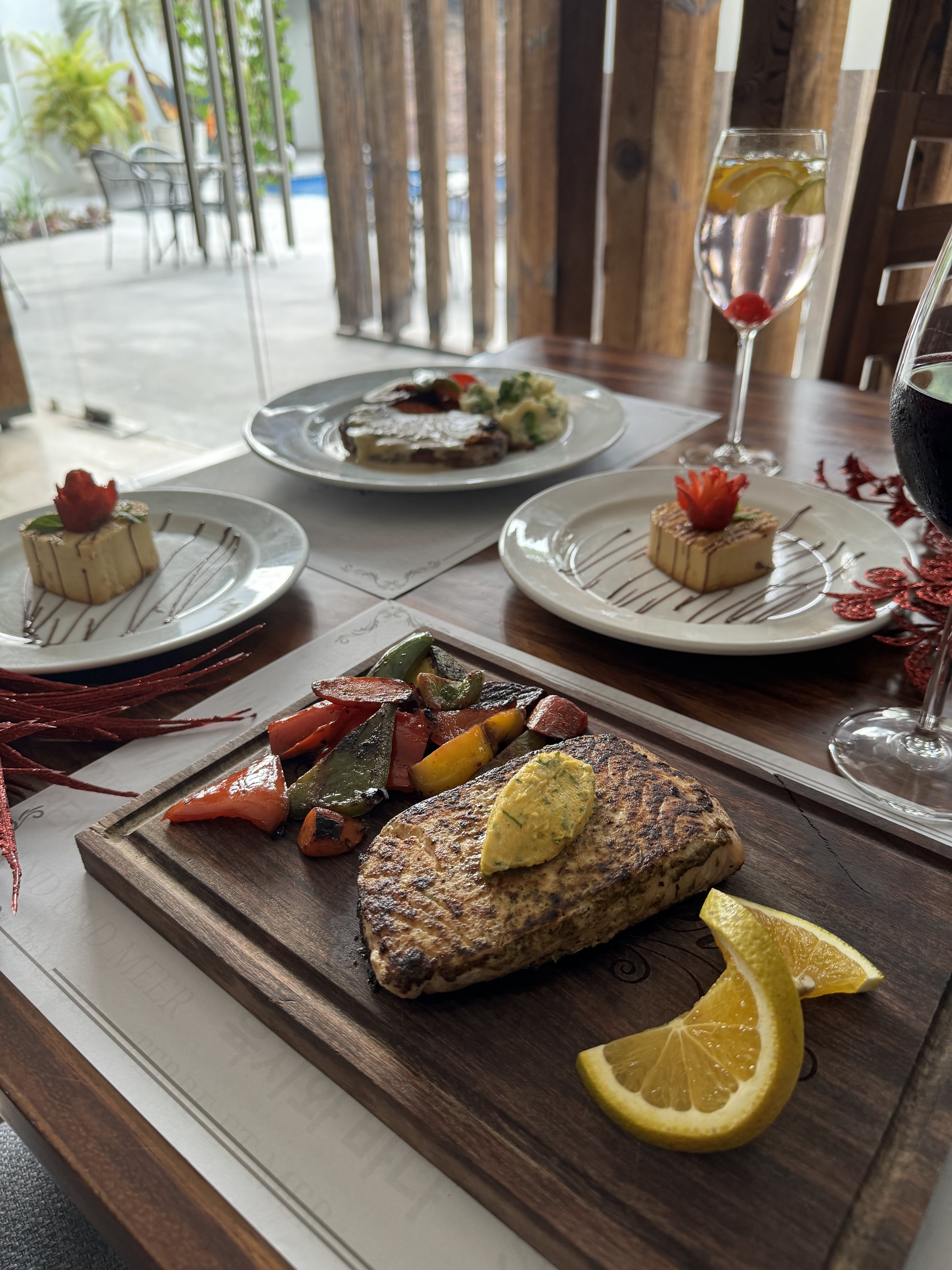 Mar y tierra image 6