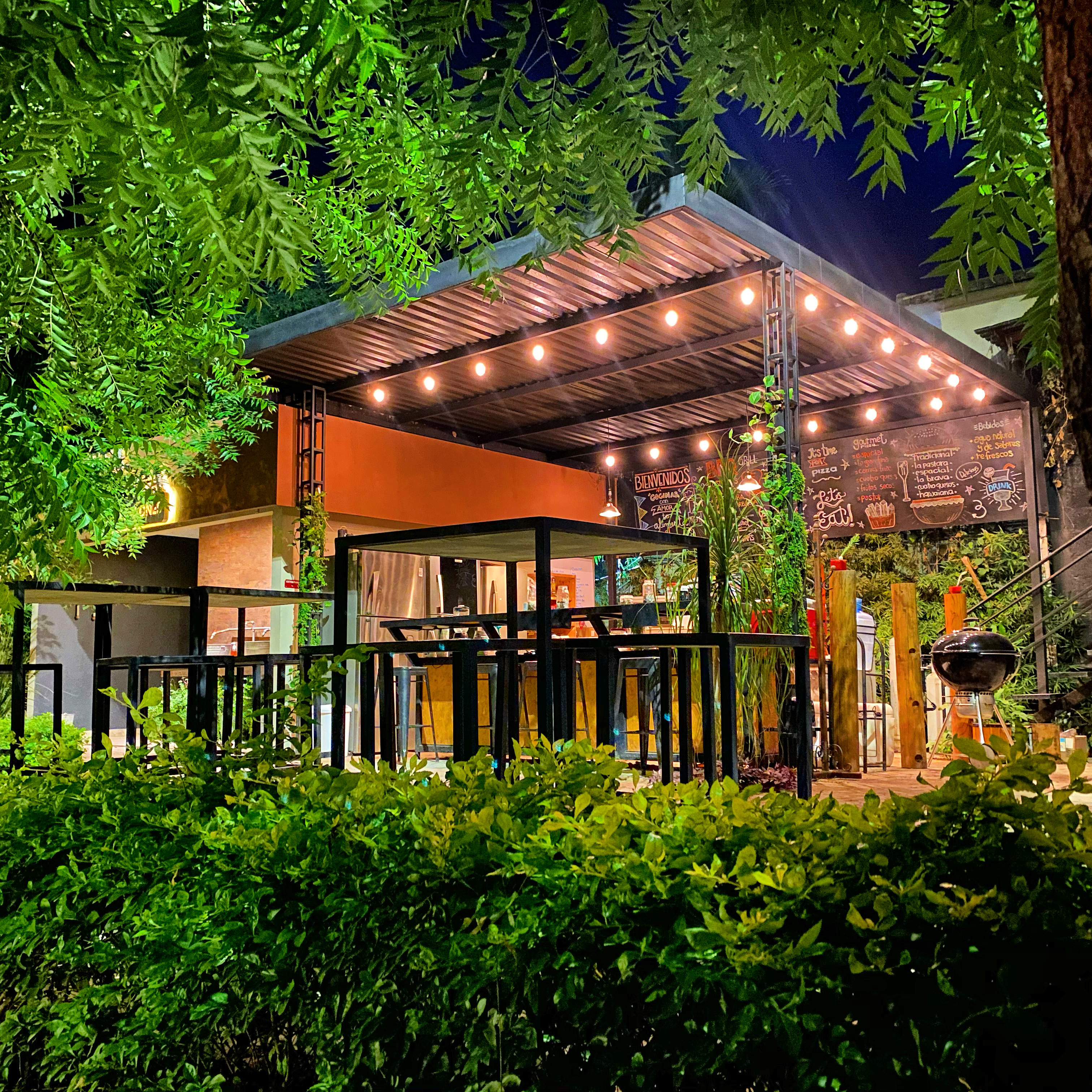 Clandestino Comida Urbana image 4