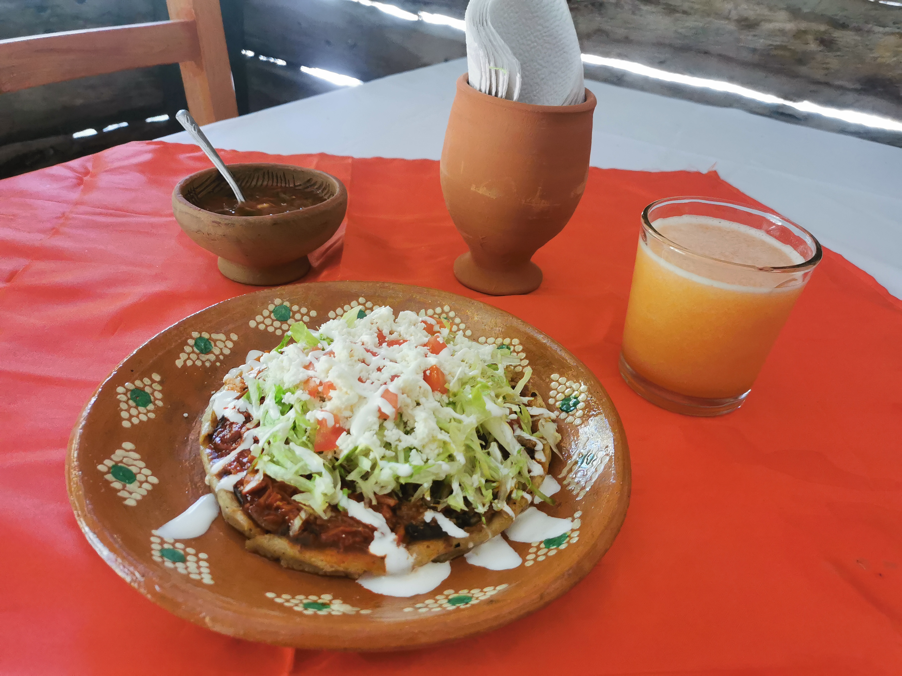 Comedor cazuelas huastecas image 1