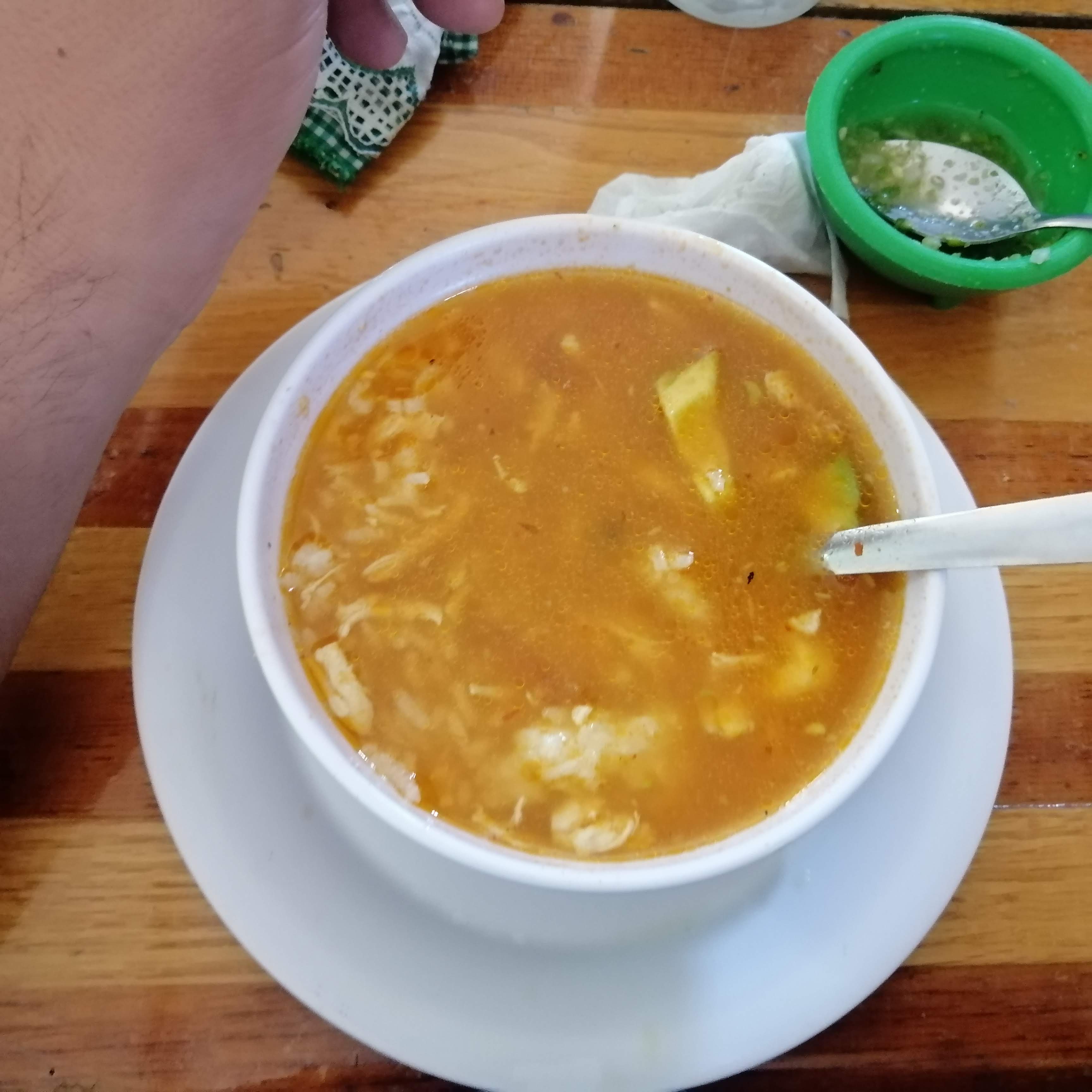 Los Farolitos Taqueria image 4