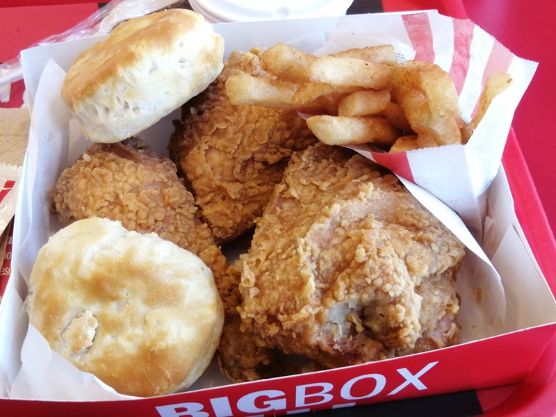 KFC Mieleras image 2