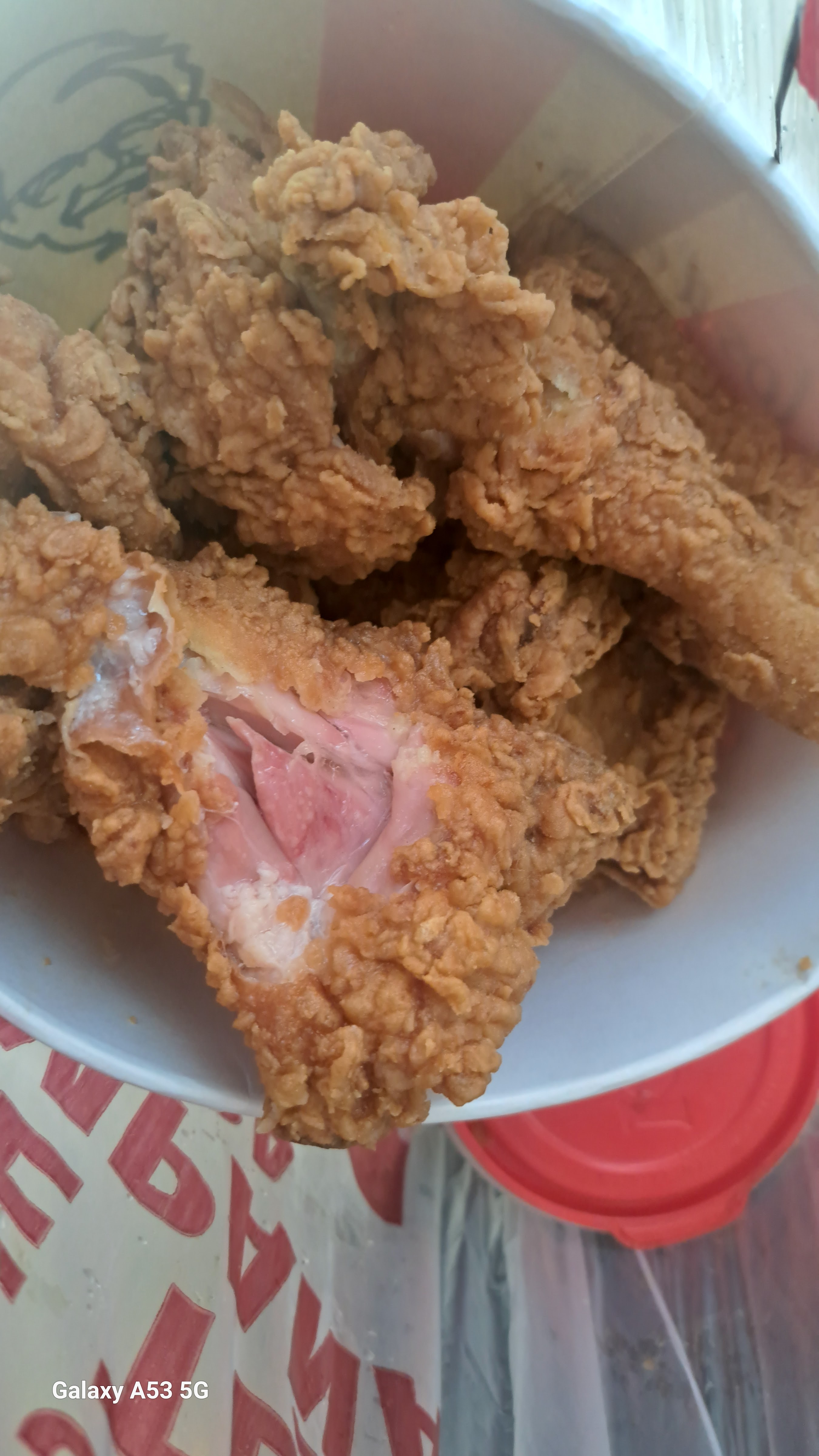 KFC Mieleras image 10