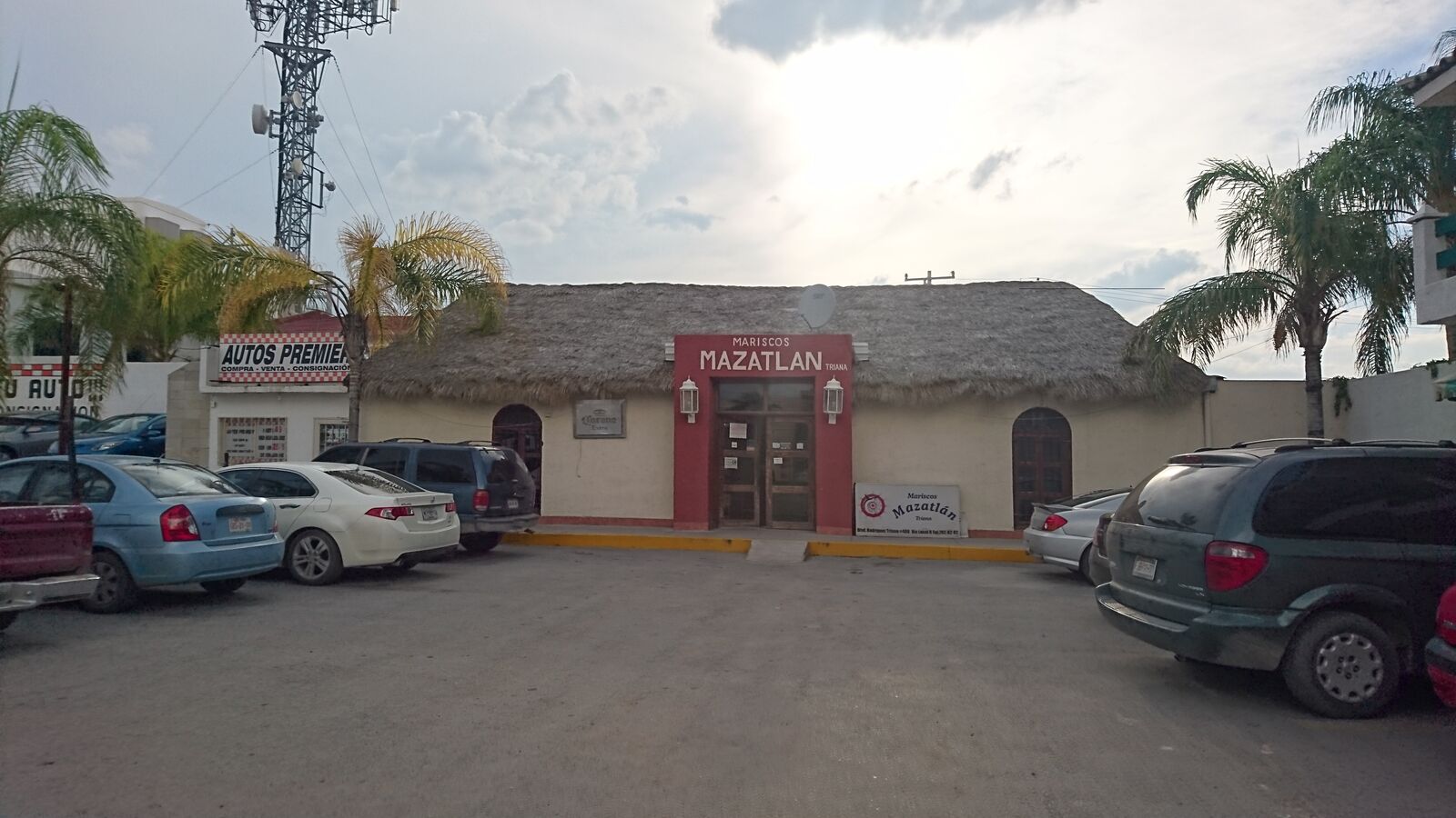 Mariscos Mazatlán image 1
