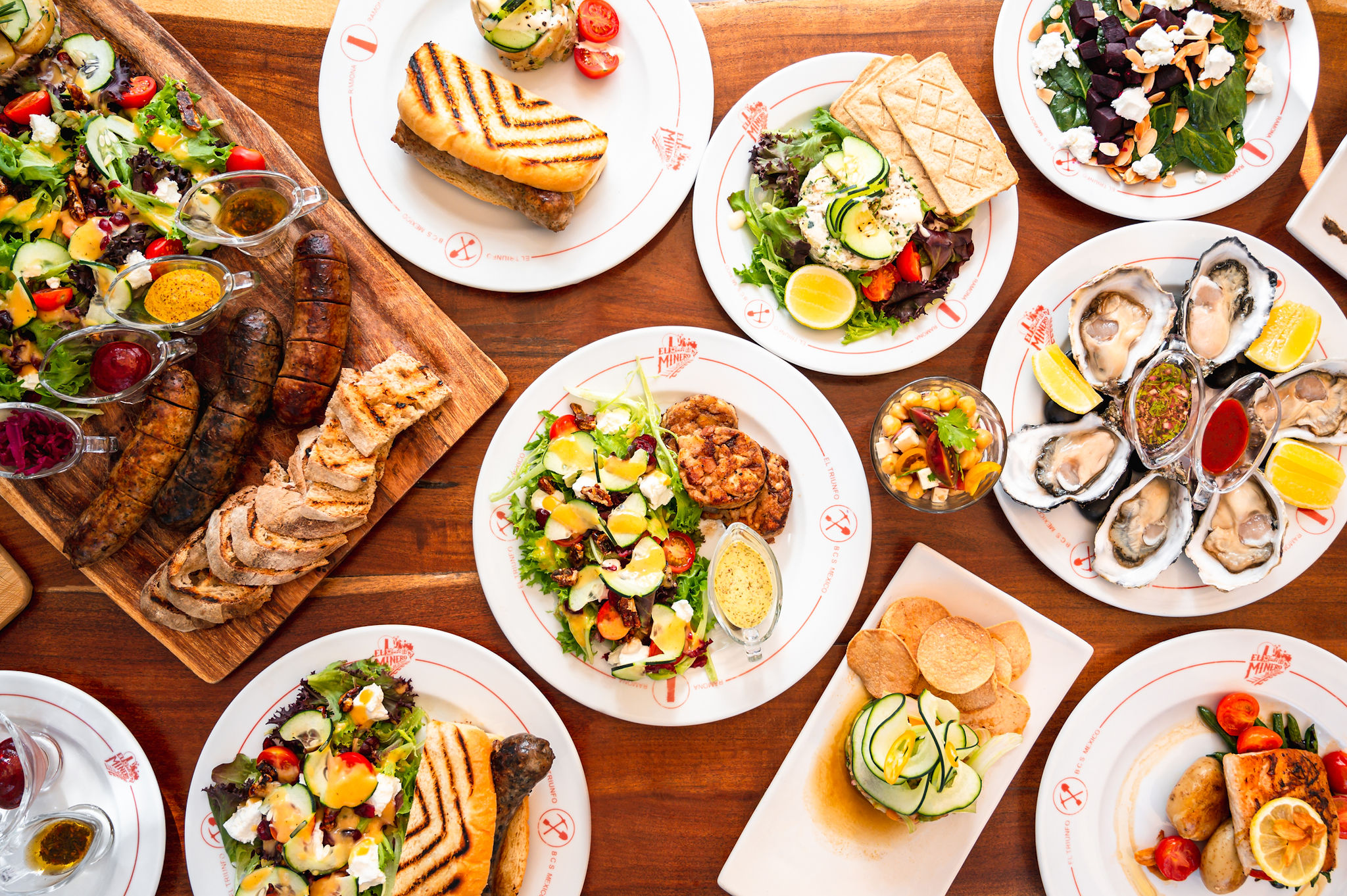 El Minero de El Triunfo restaurante bar image 2