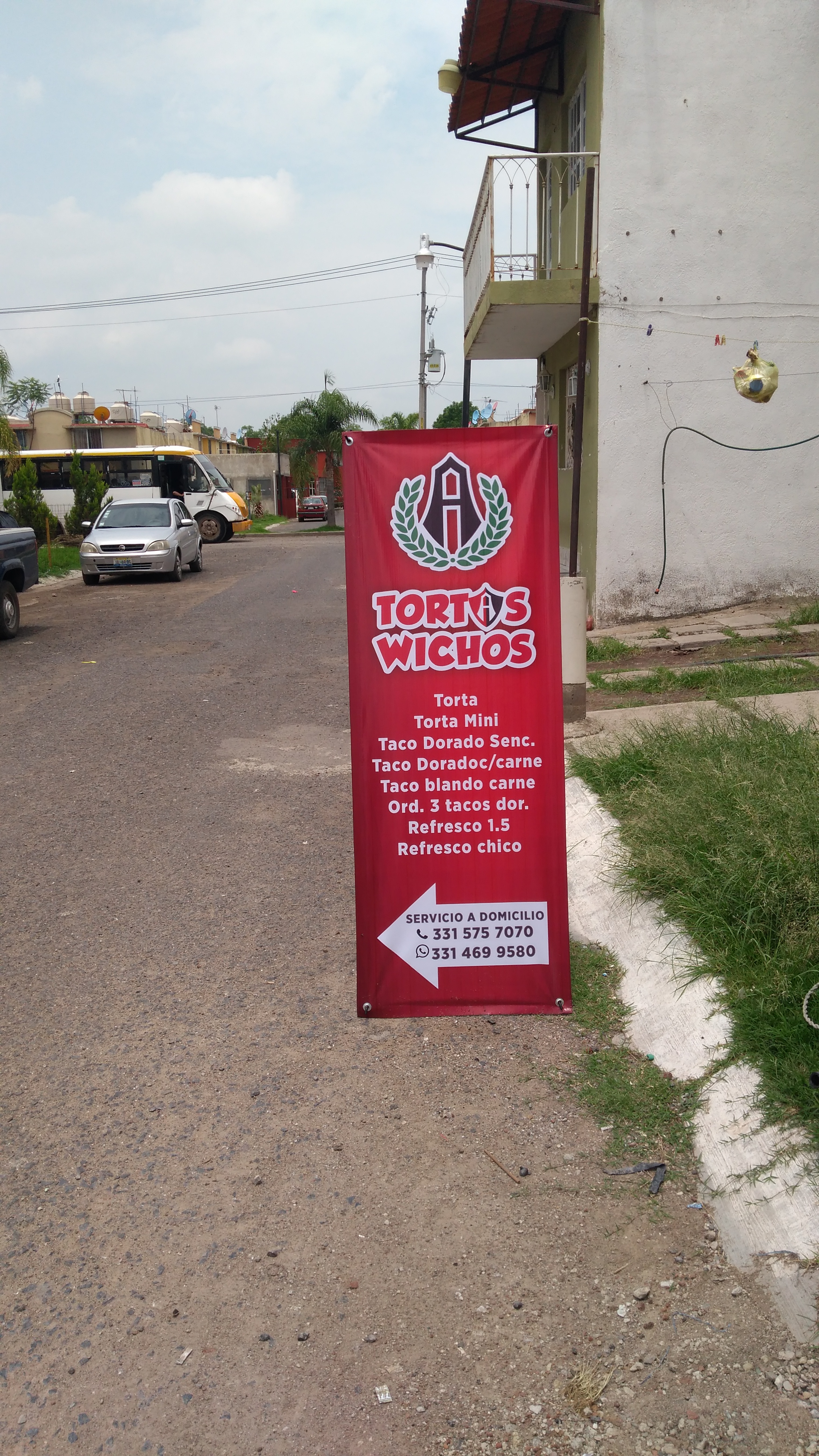 Ahogadas Mily La azucena image 2