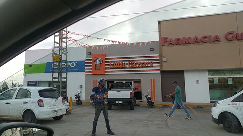 Little Caesars image 7