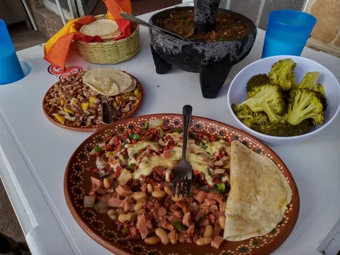 Taquería el pastorcito image 7
