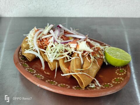 Antojitos Mexicanos Frank image 5