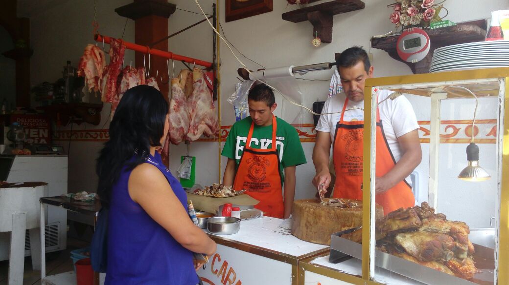 CARNICERIA Y CARNITAS JUANITO image 9