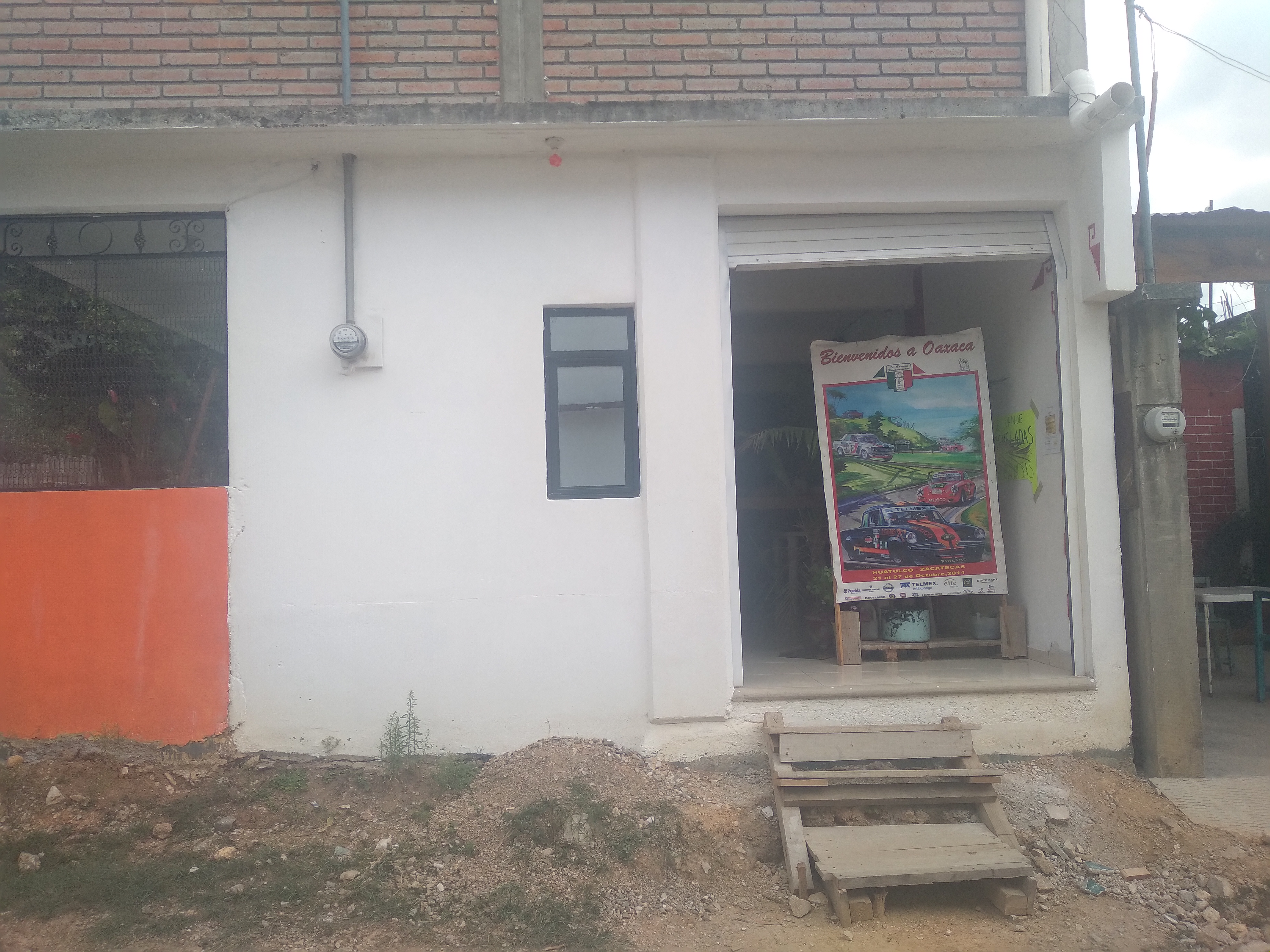 Burguers AND BEER image 5